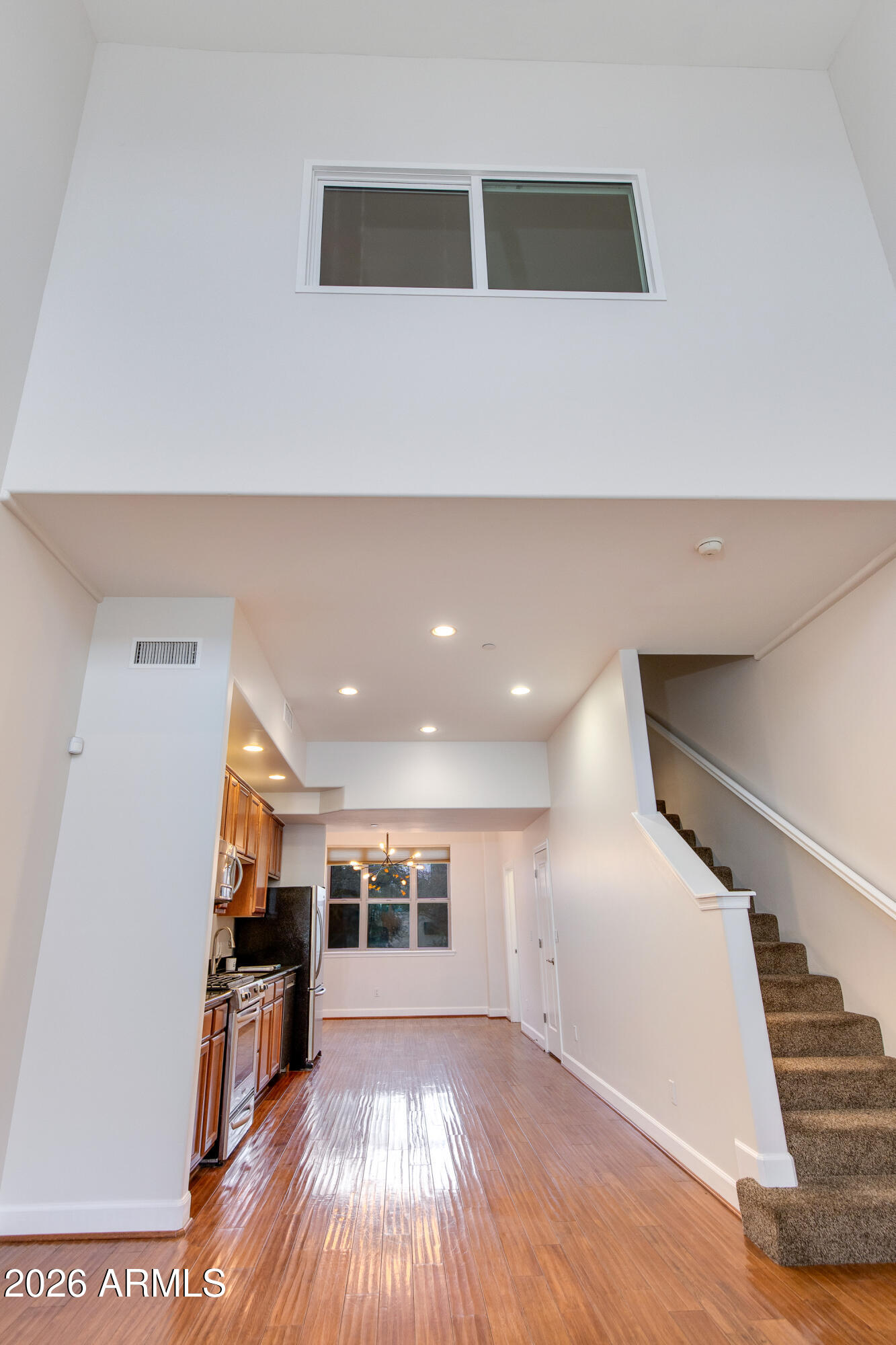 581 S ROOSEVELT Street