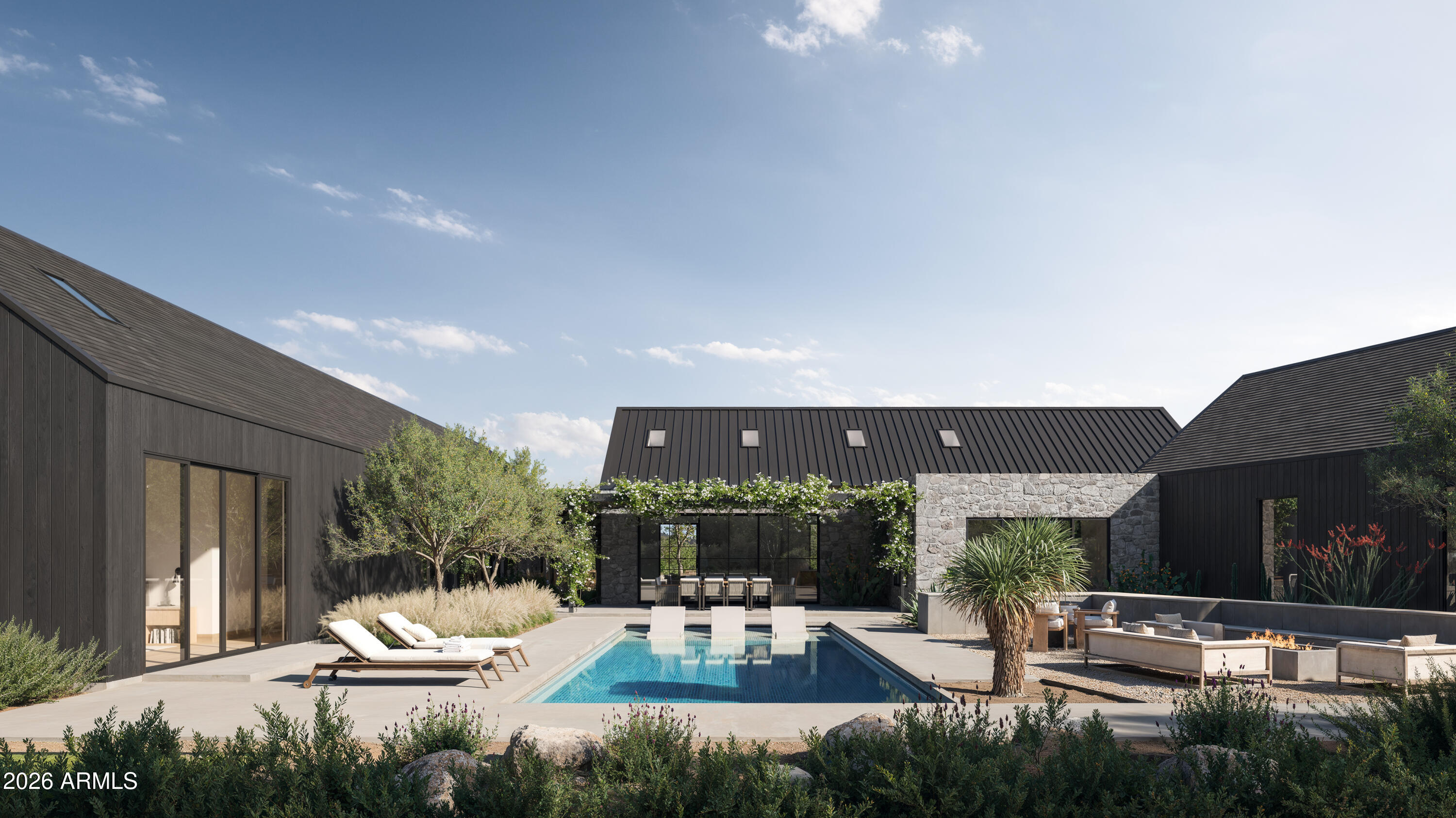 4647 E Calle Del Norte