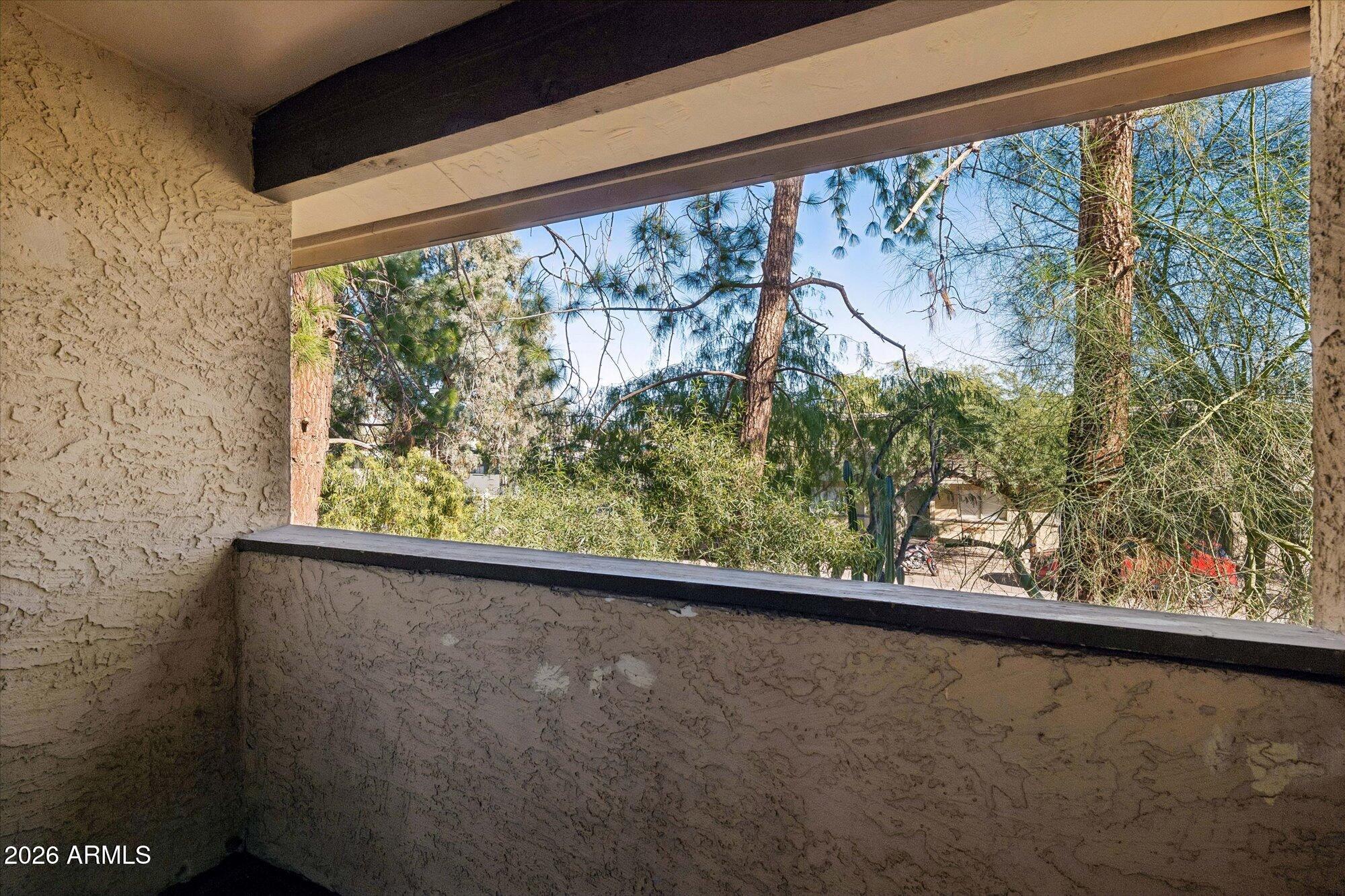 1036 S MARIANA Street 5