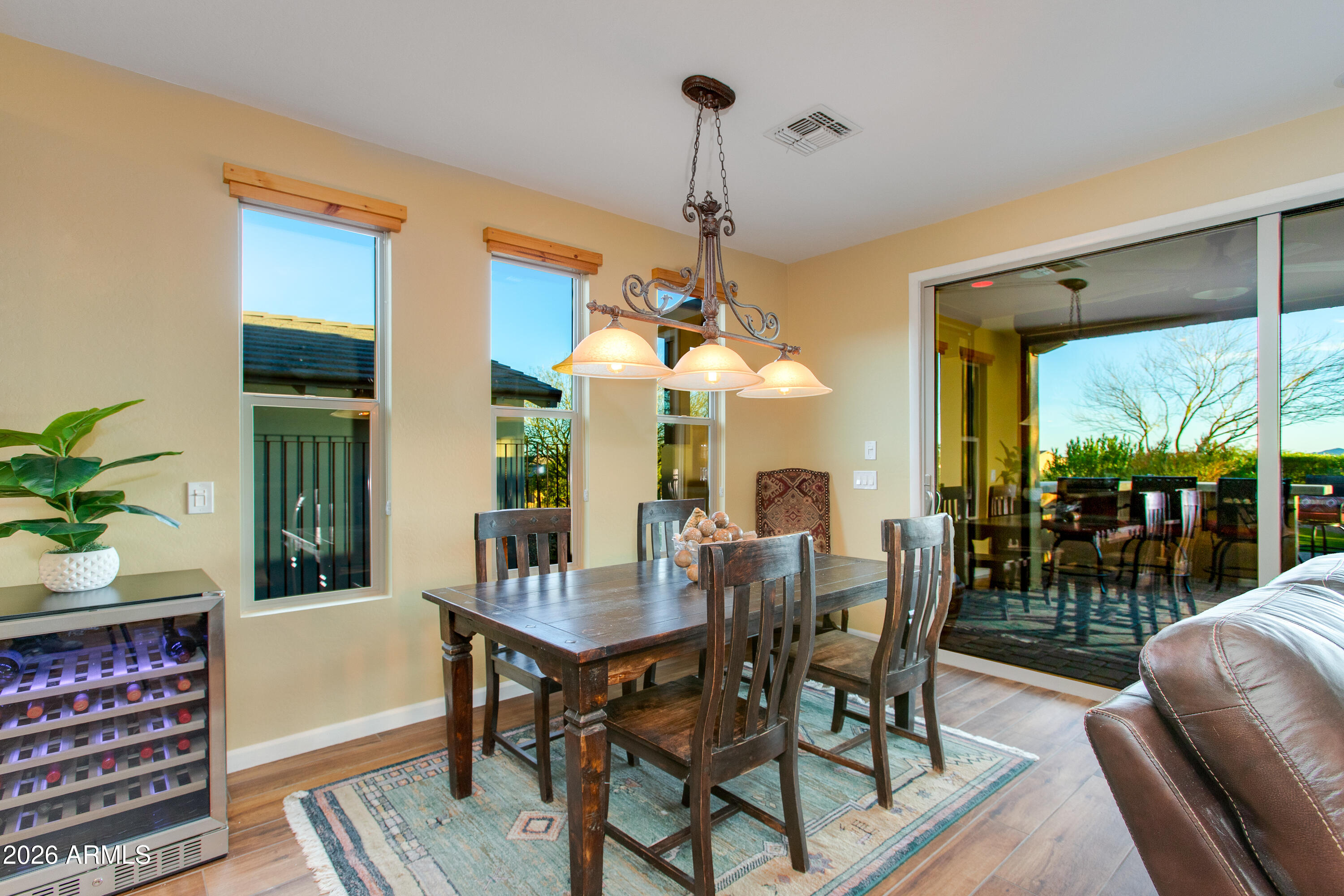 3664 RIDGEVIEW Terrace