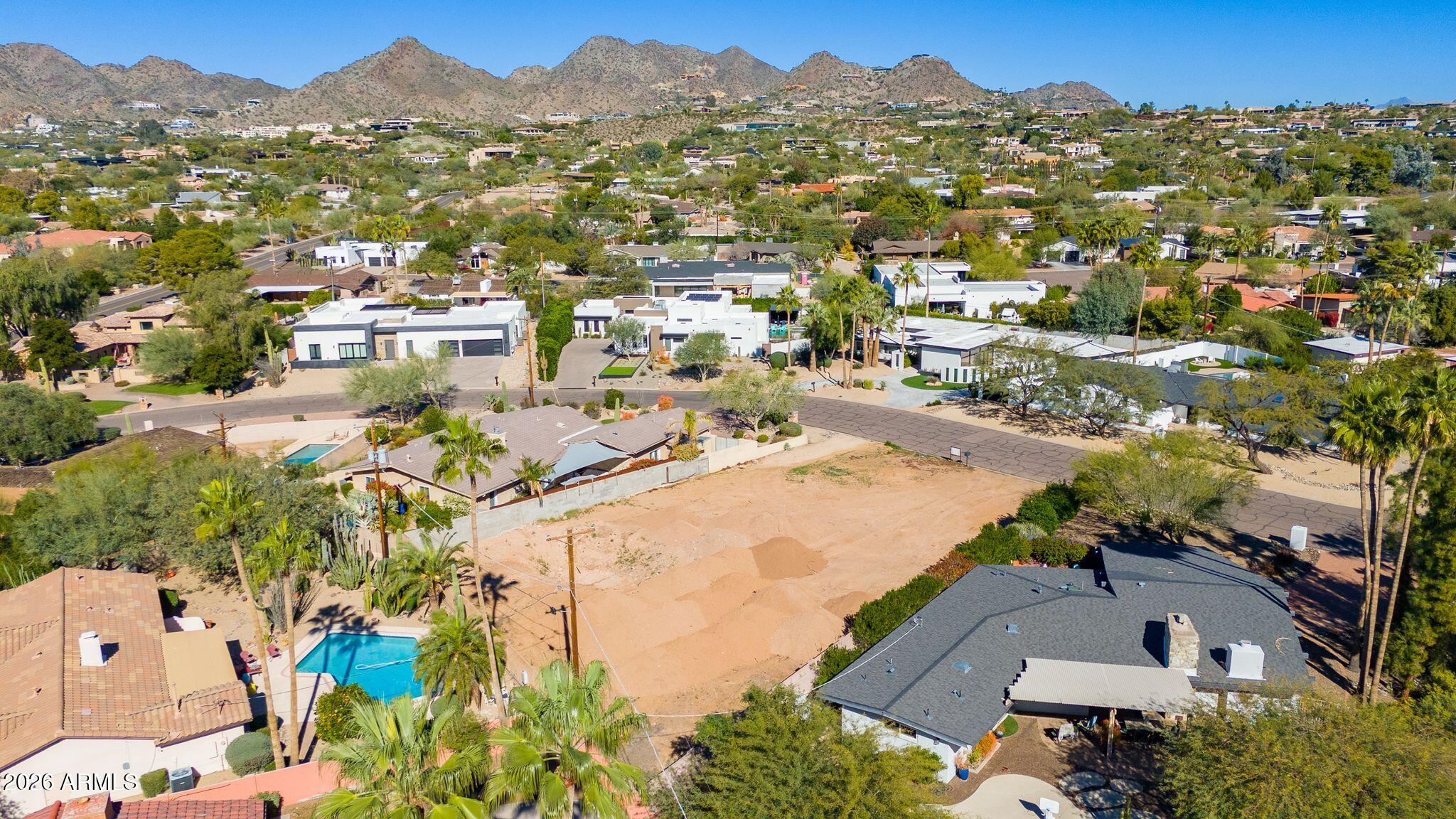 4027 E San Miguel Avenue 84