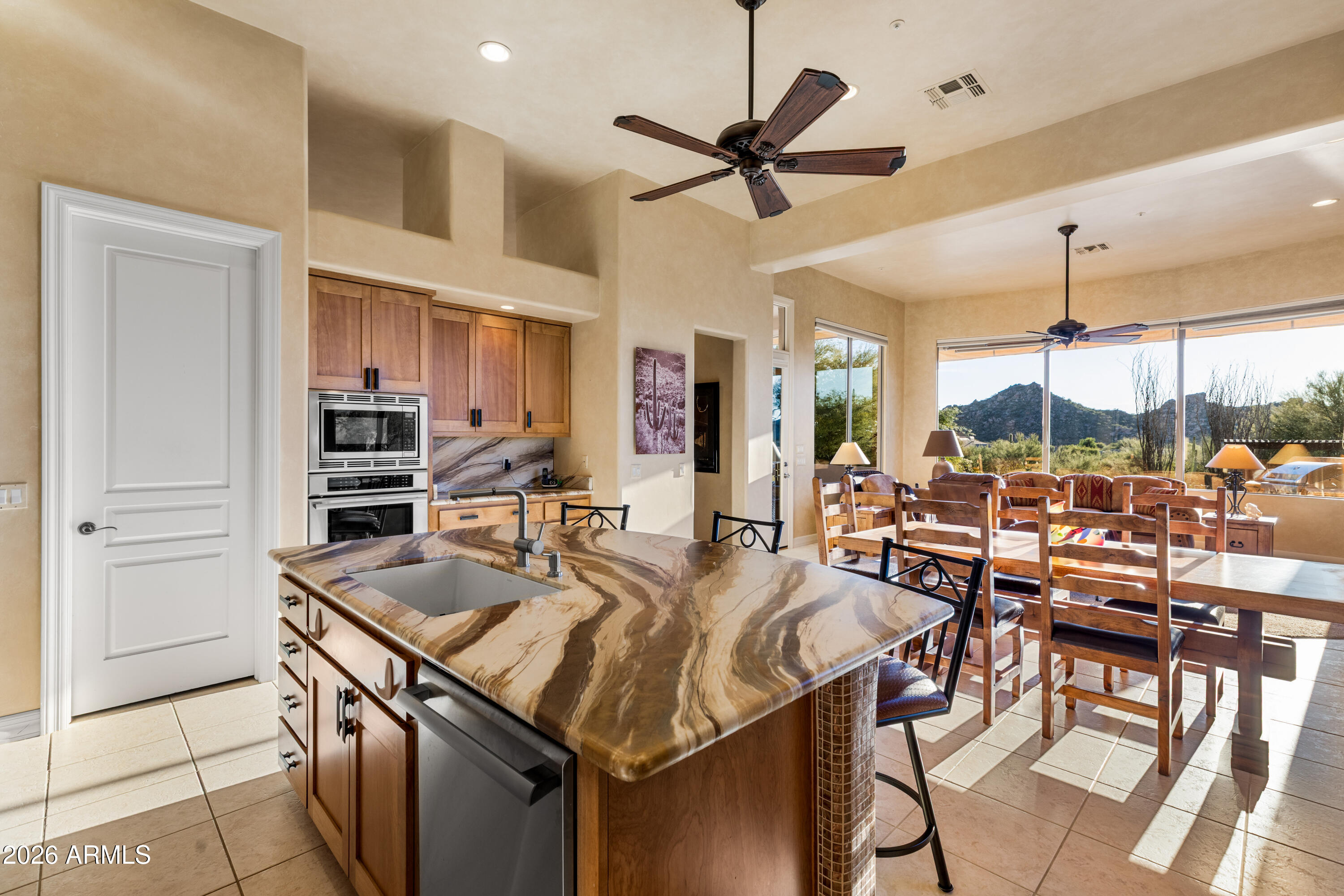 8077 E HIGH POINT Drive