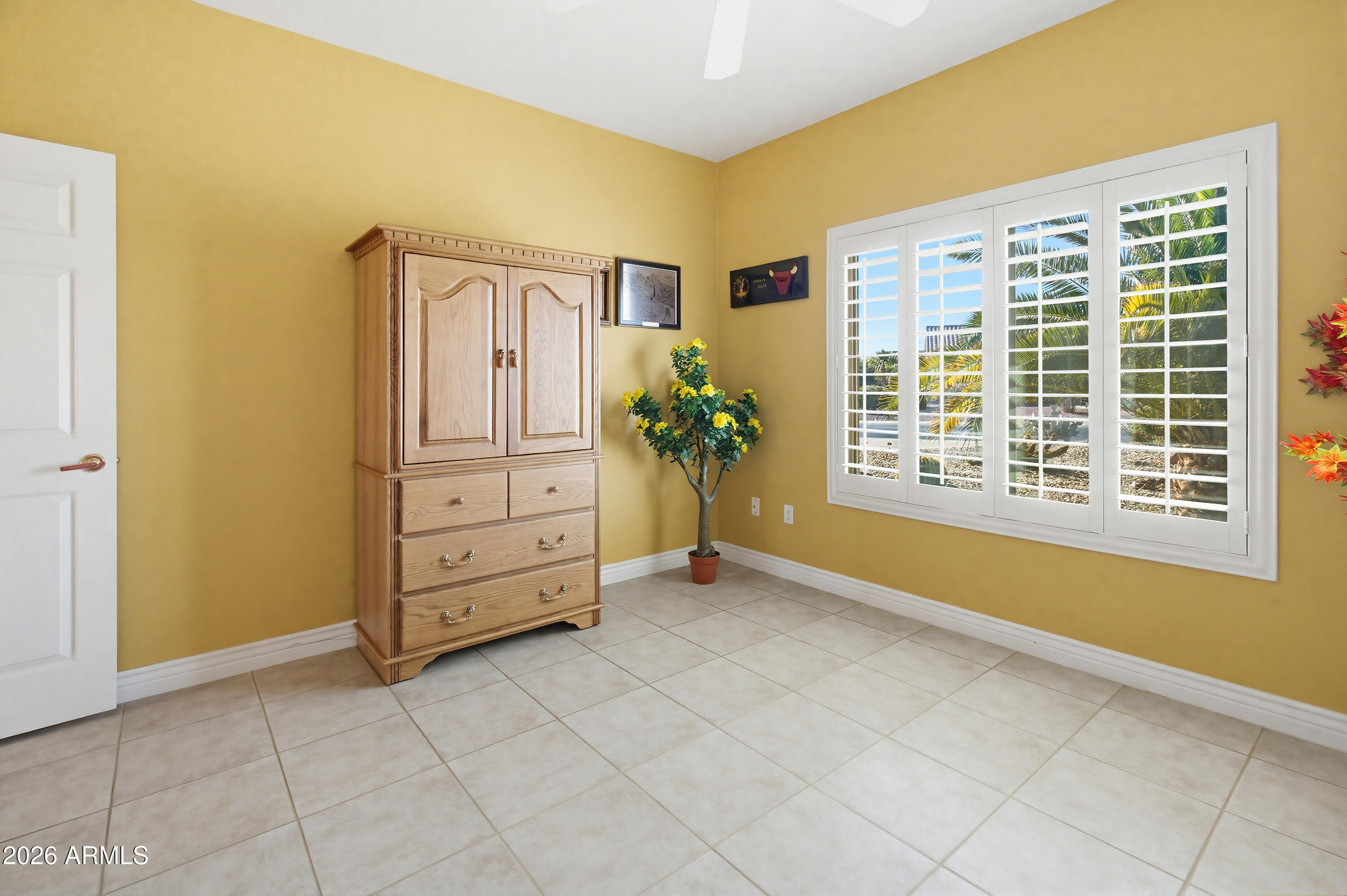 15932 W SUMMERWALK Drive