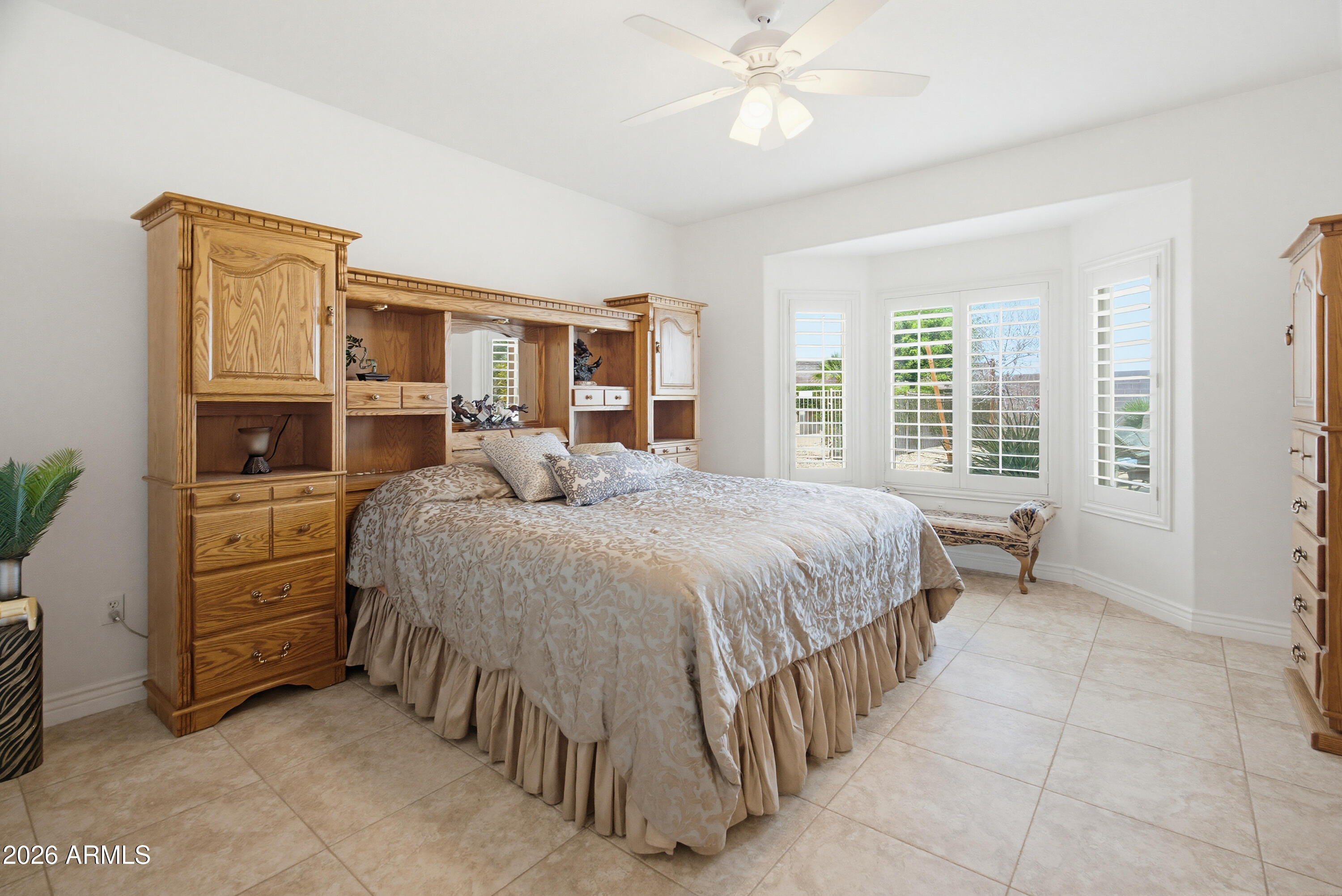 15932 W SUMMERWALK Drive