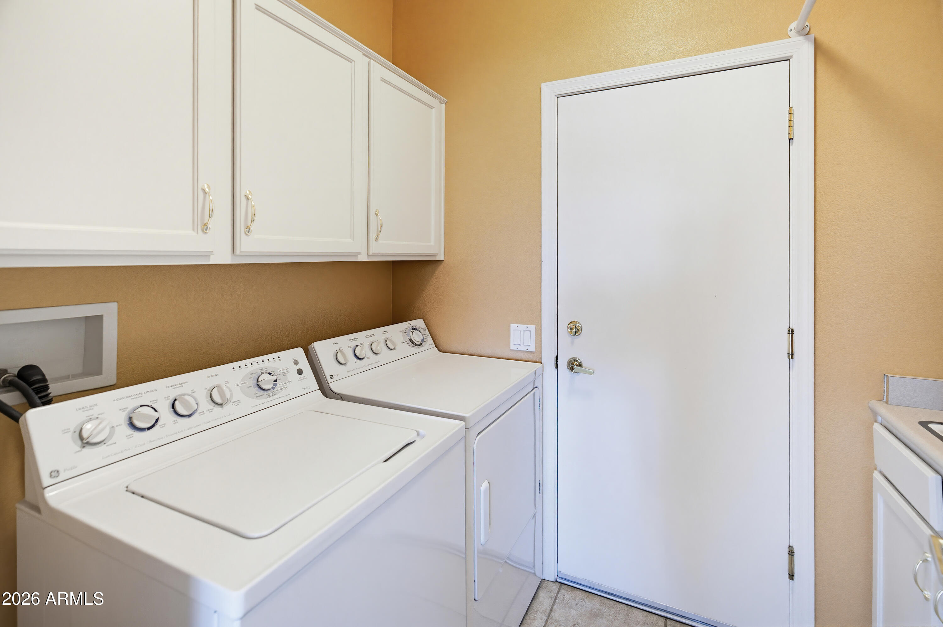 15932 W SUMMERWALK Drive