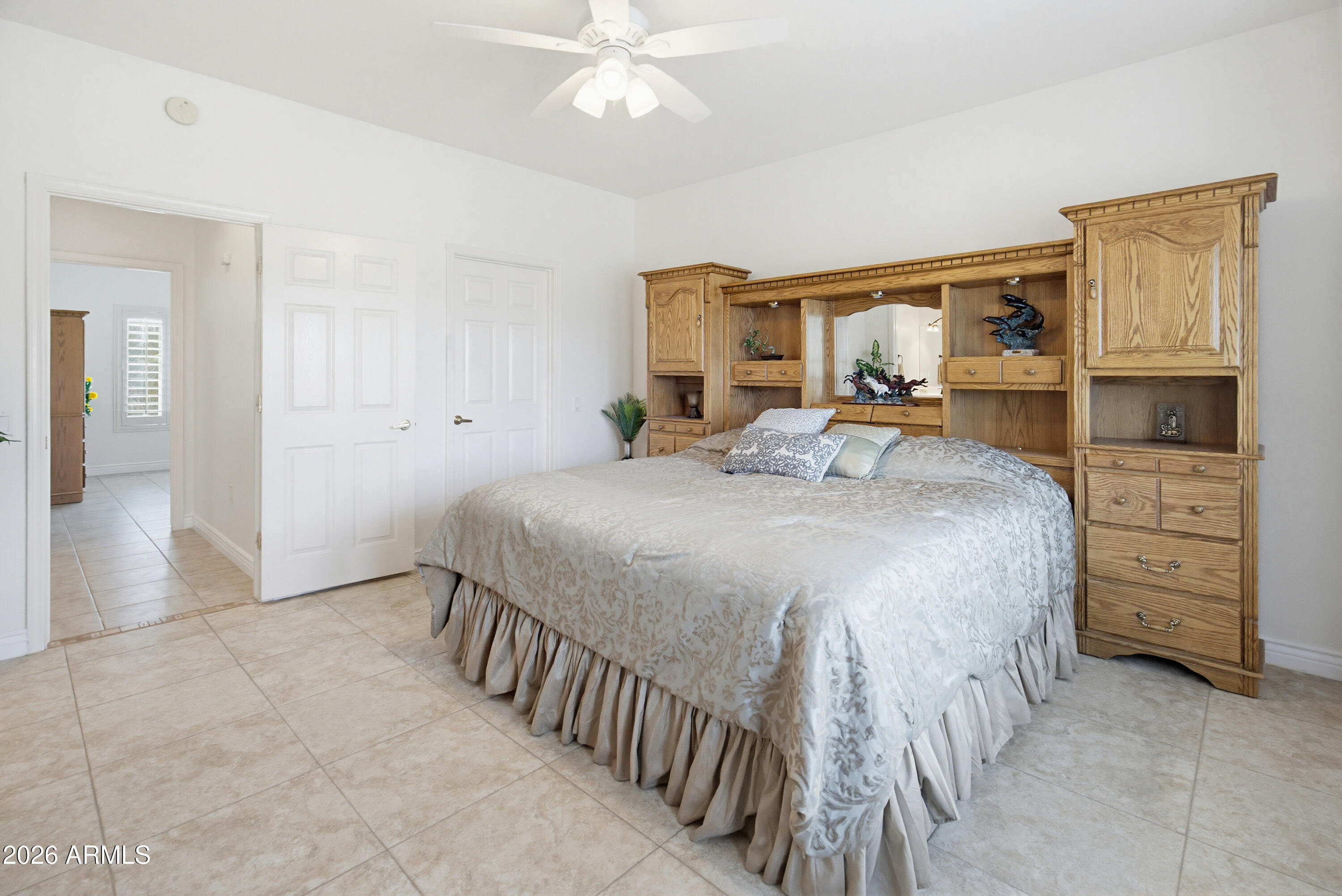 15932 W SUMMERWALK Drive