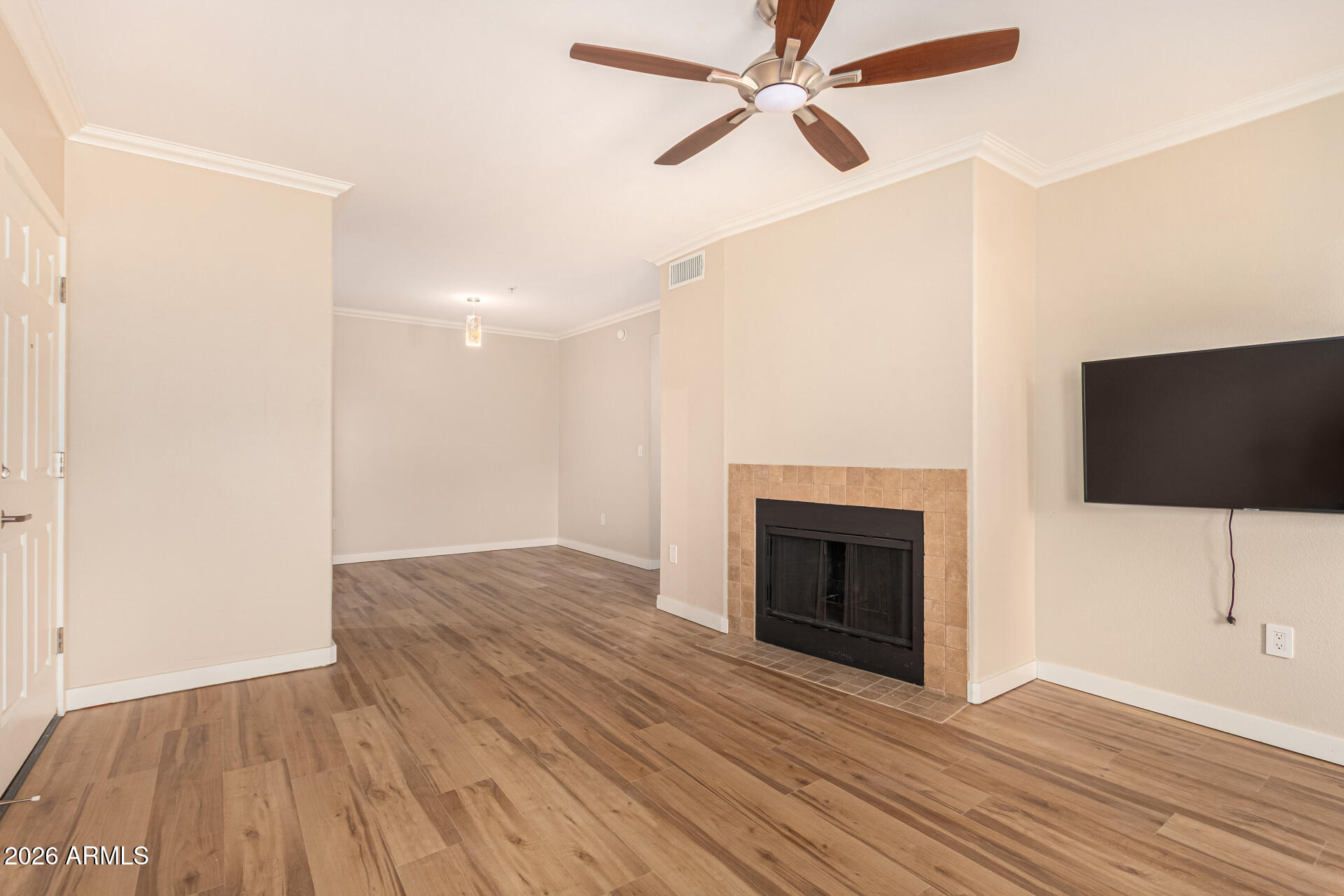 7575 E INDIAN BEND Road 2036