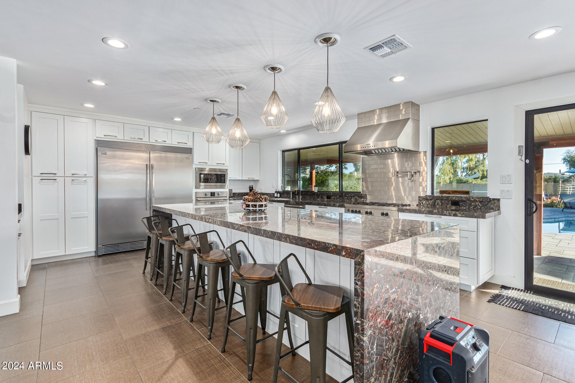 7701 E DAVENPORT Drive