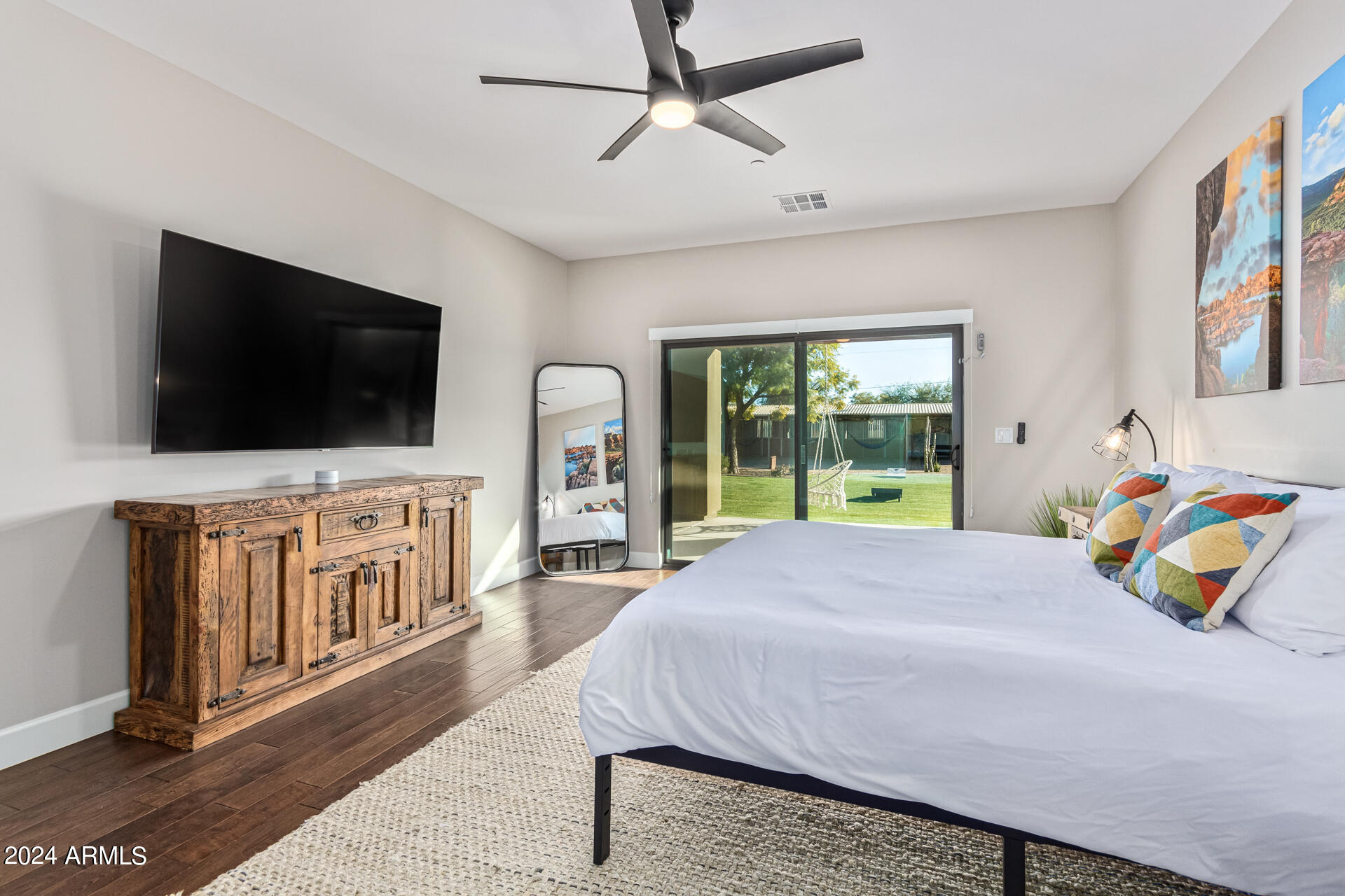 7701 E DAVENPORT Drive