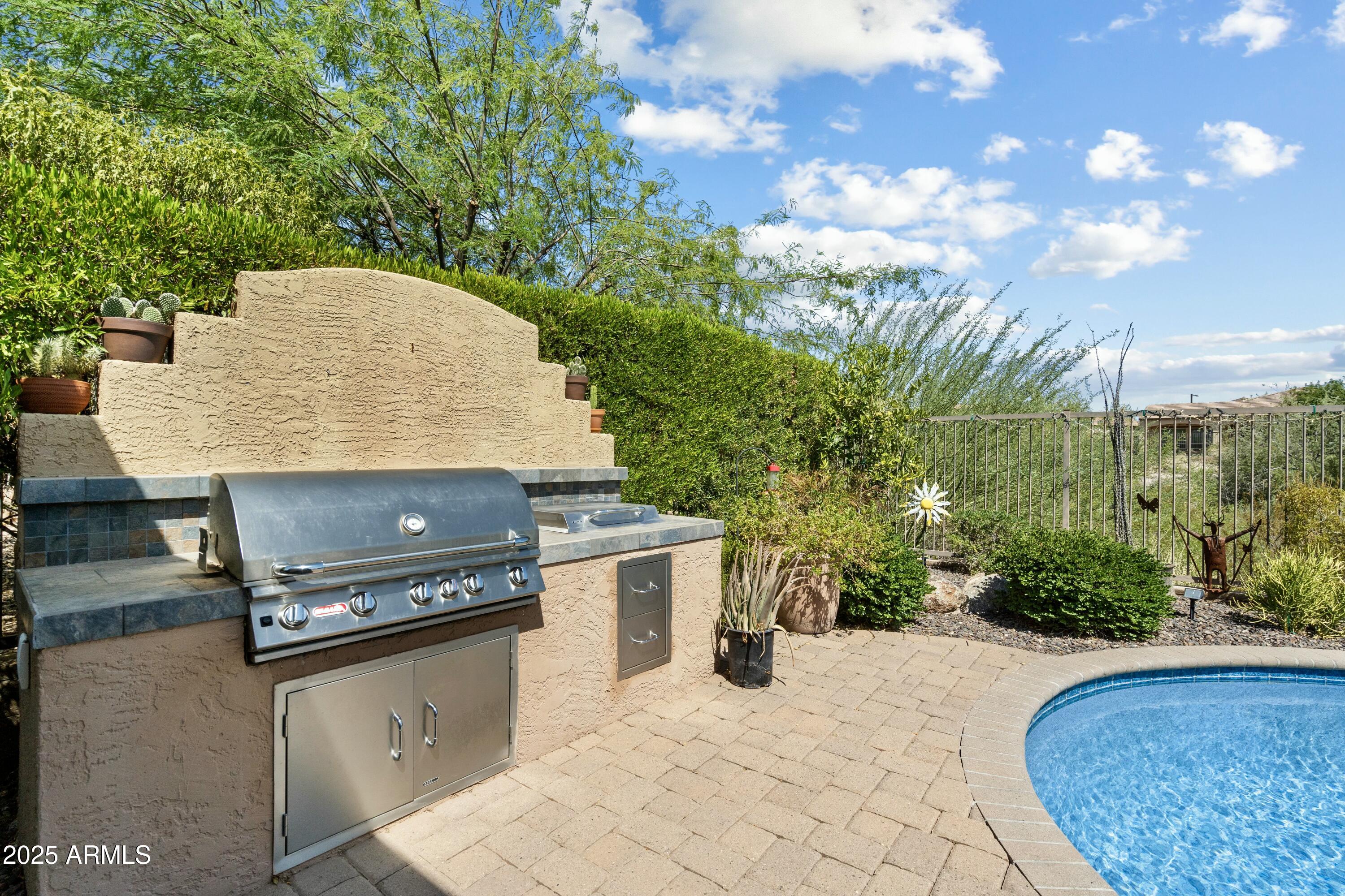 29989 N WHIPSAW Road