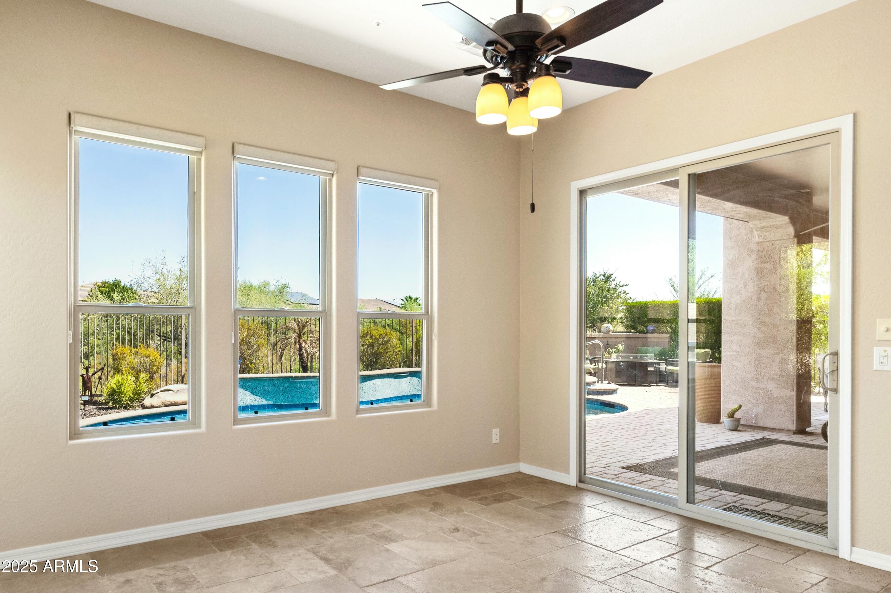 29989 N WHIPSAW Road