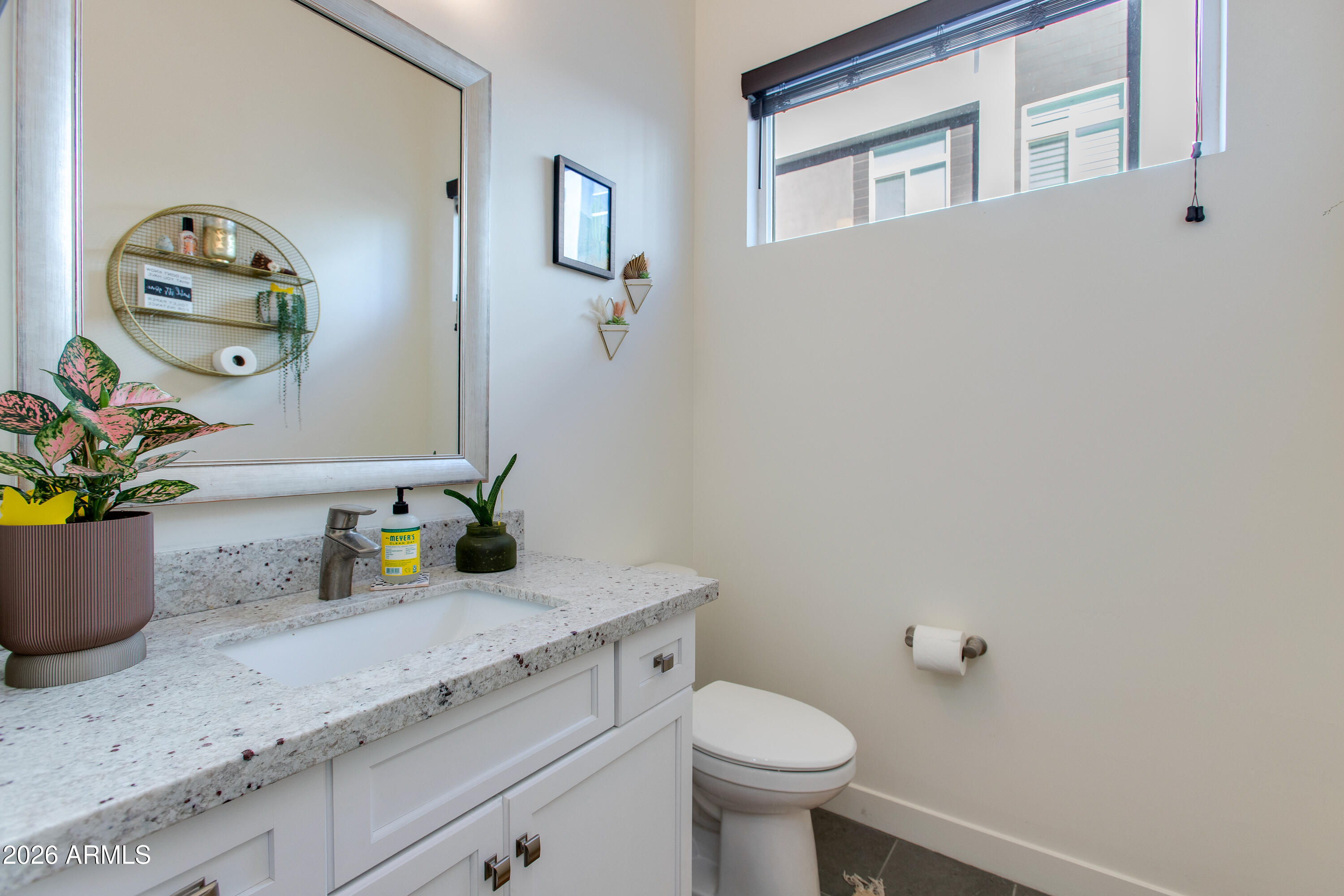 4444 N 25TH Street 31