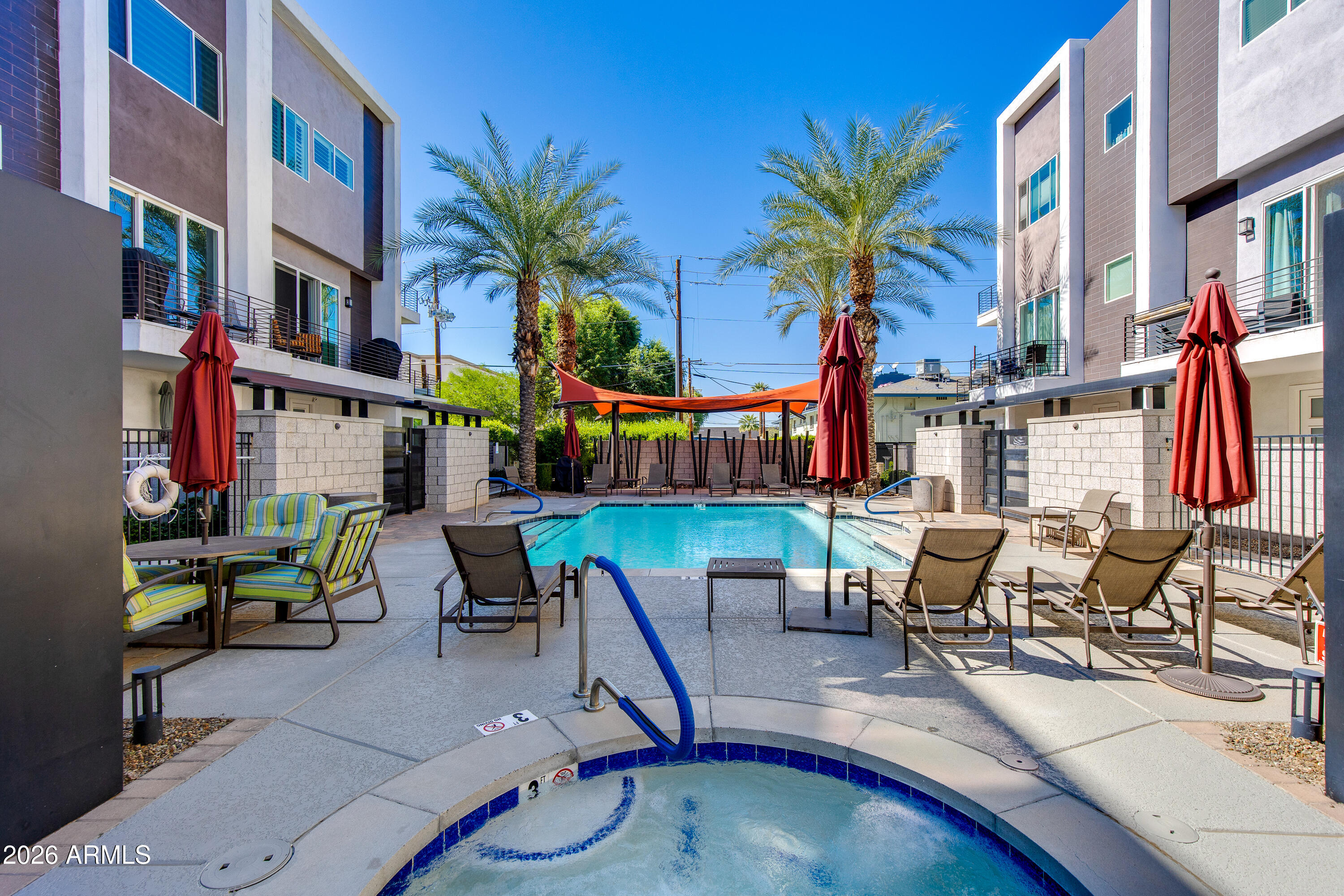 4444 N 25TH Street 31