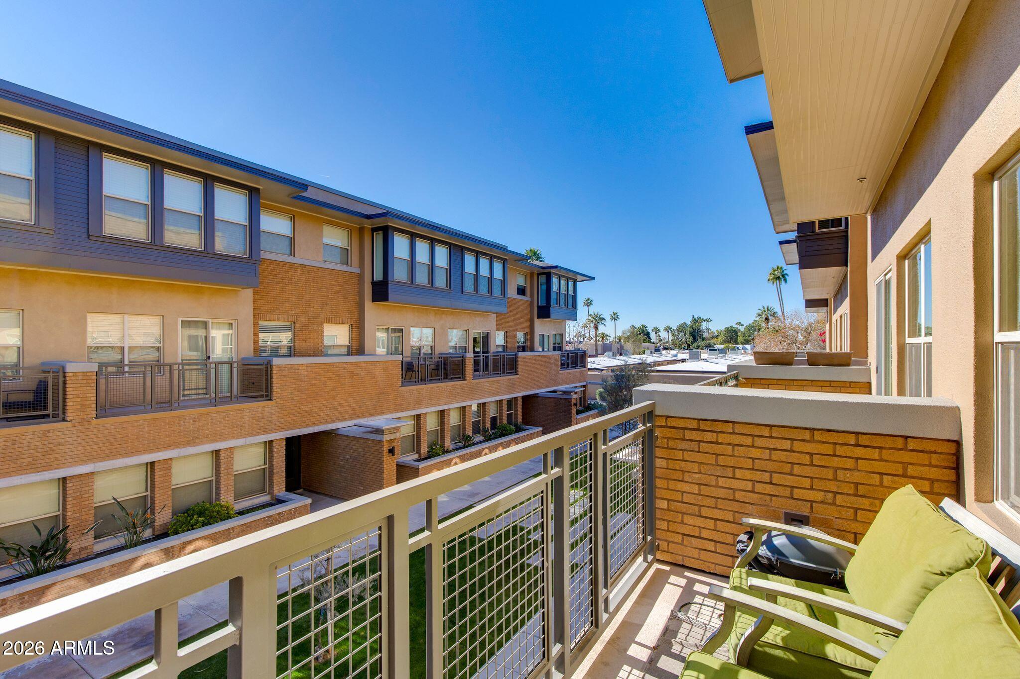 1400 E BETHANY HOME Road 14