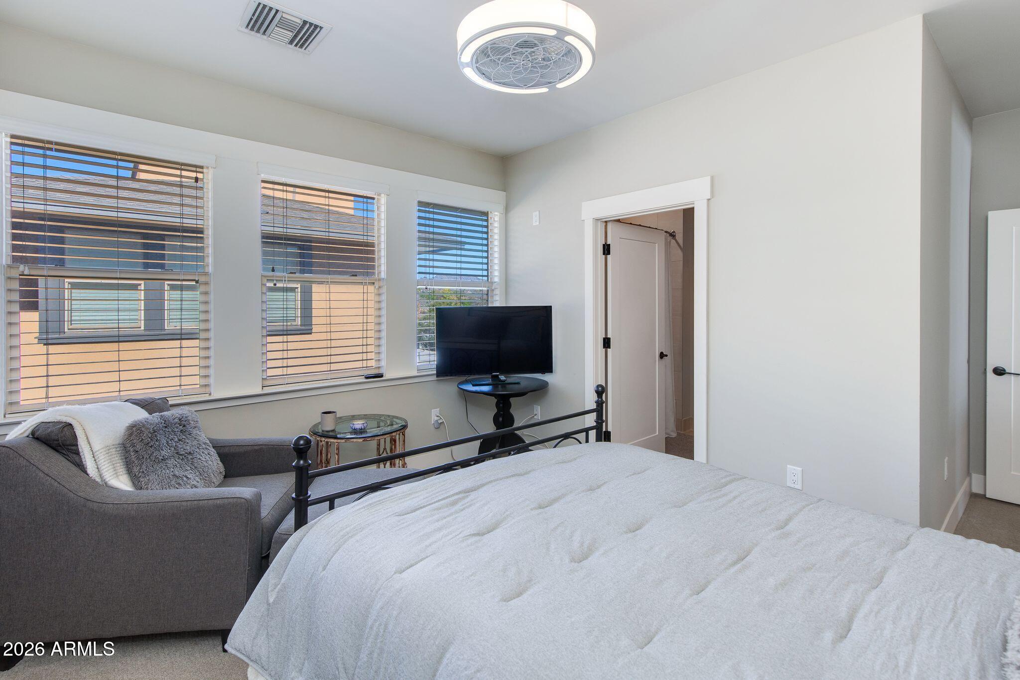 1400 E BETHANY HOME Road 14