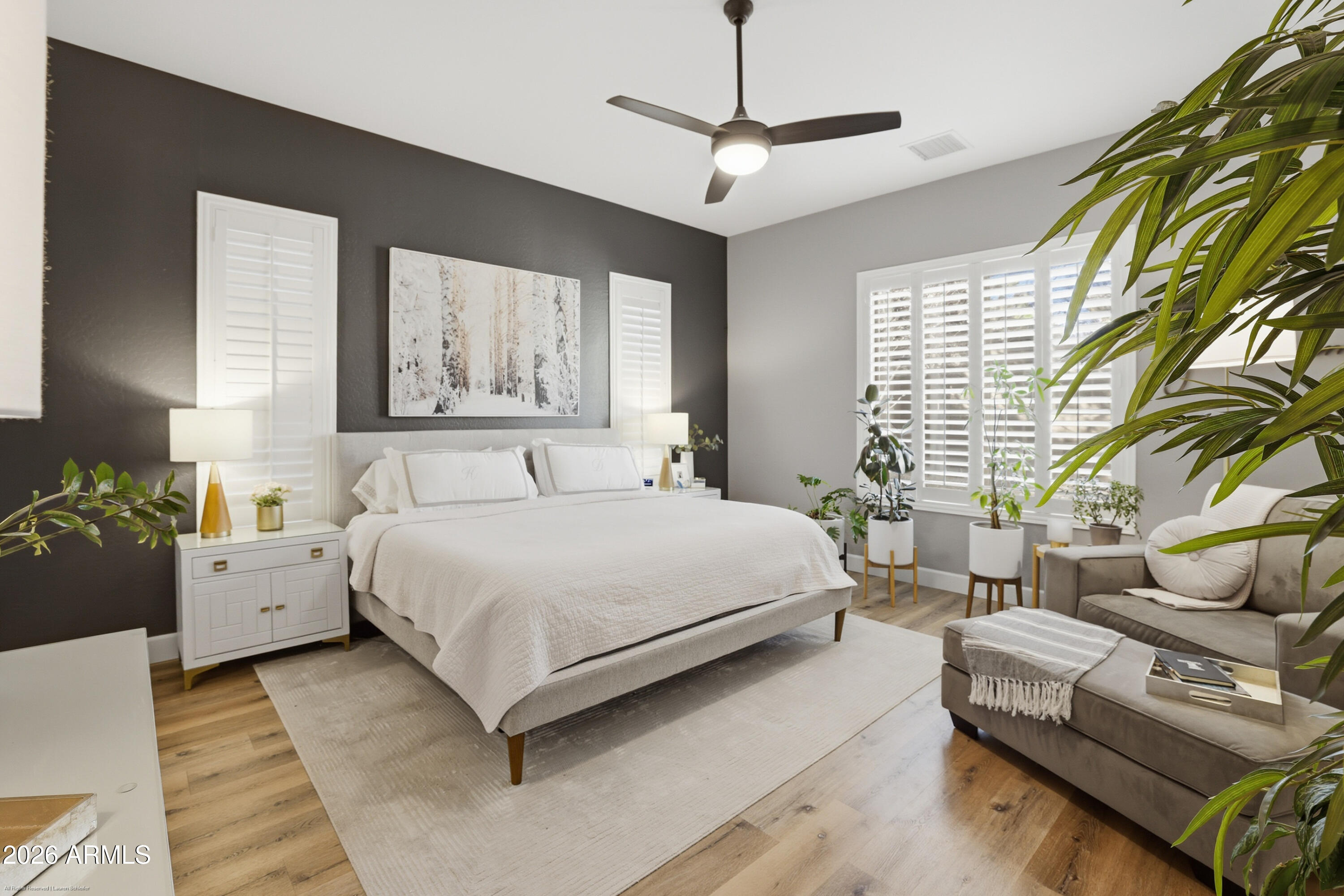 7615 E TRADERS Trail