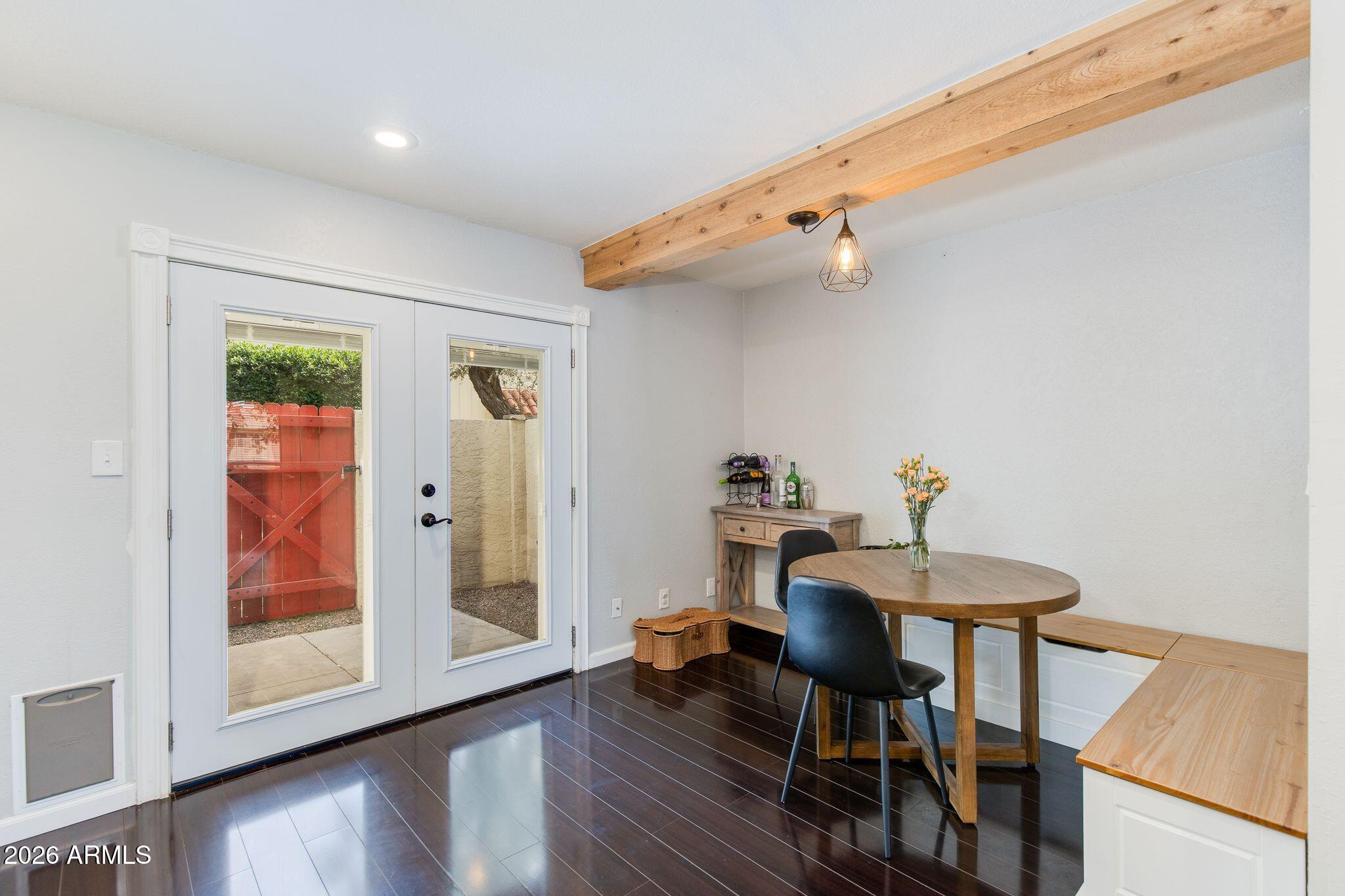 8241 N CENTRAL Avenue 23