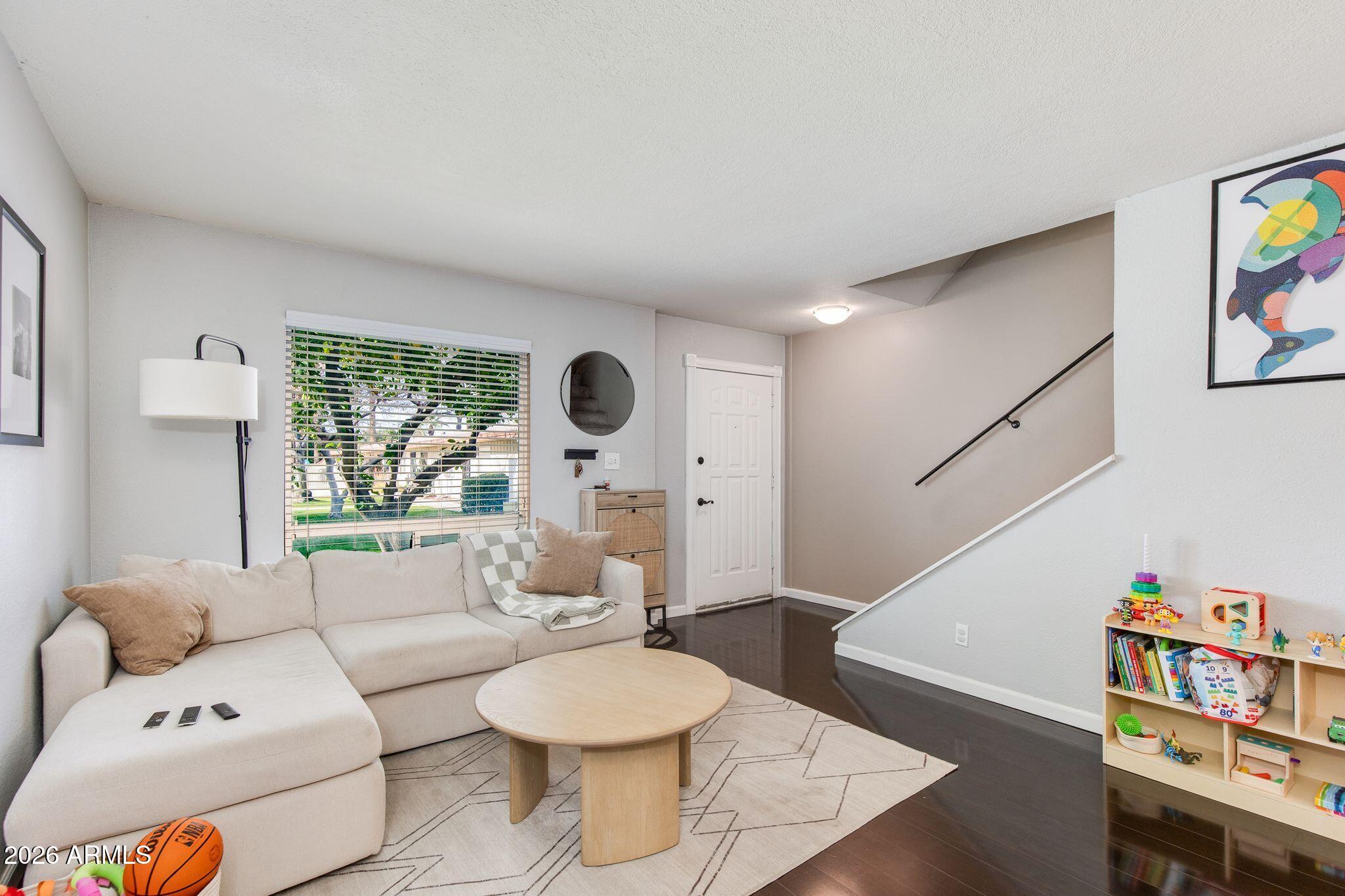 8241 N CENTRAL Avenue 23