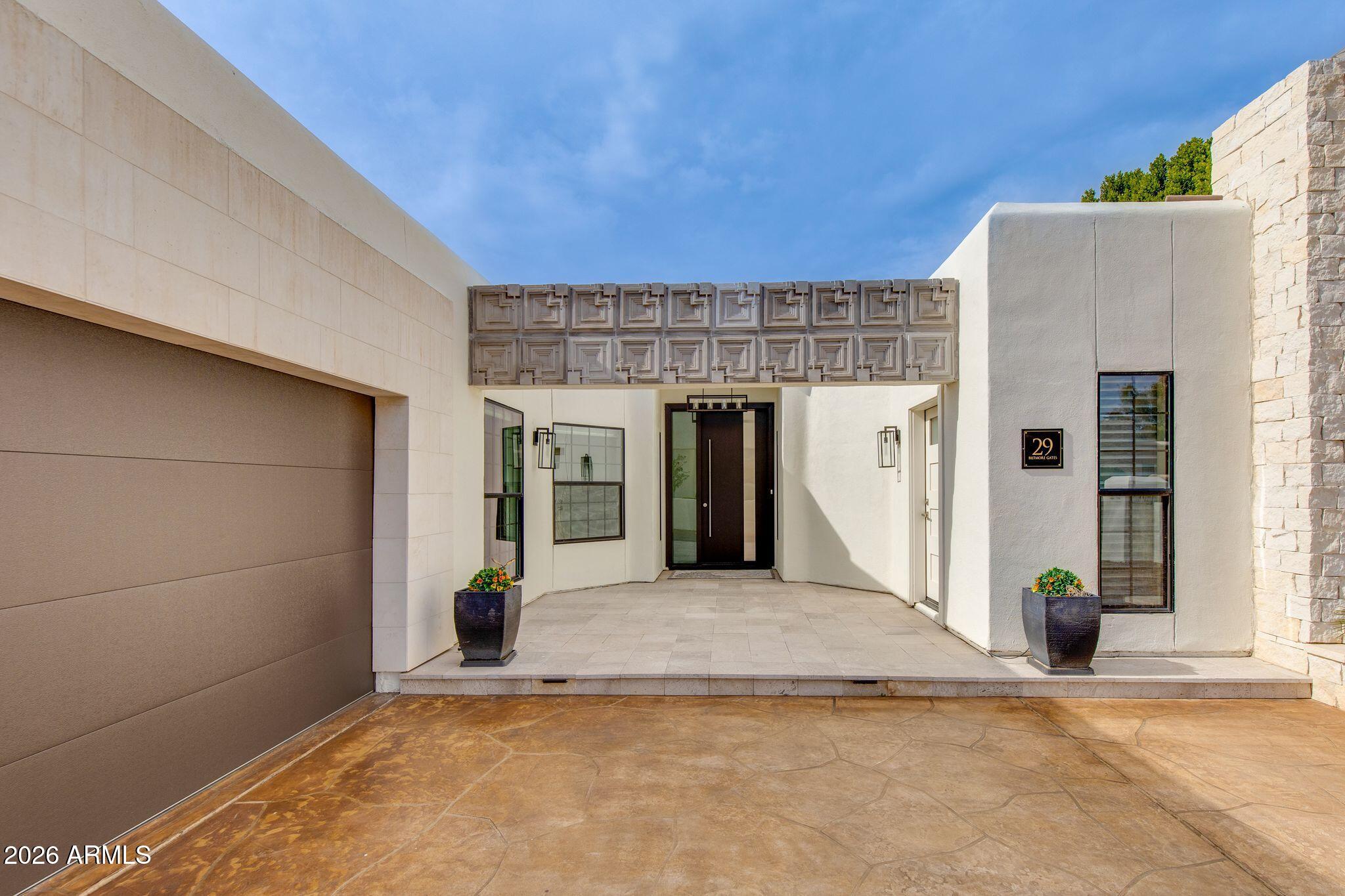 2737 E ARIZONA BILTMORE Circle 29