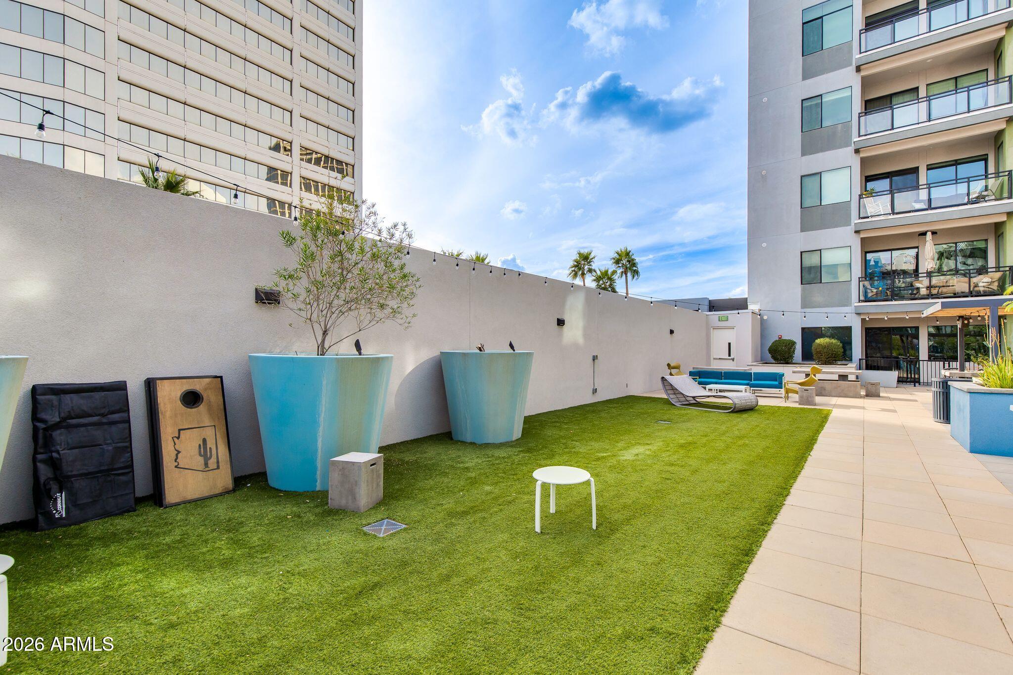 3131 N CENTRAL Avenue 6010