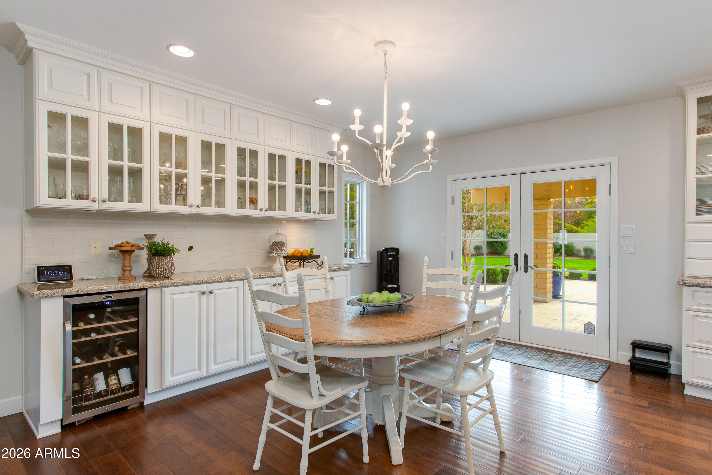 5517 E MARIPOSA Street