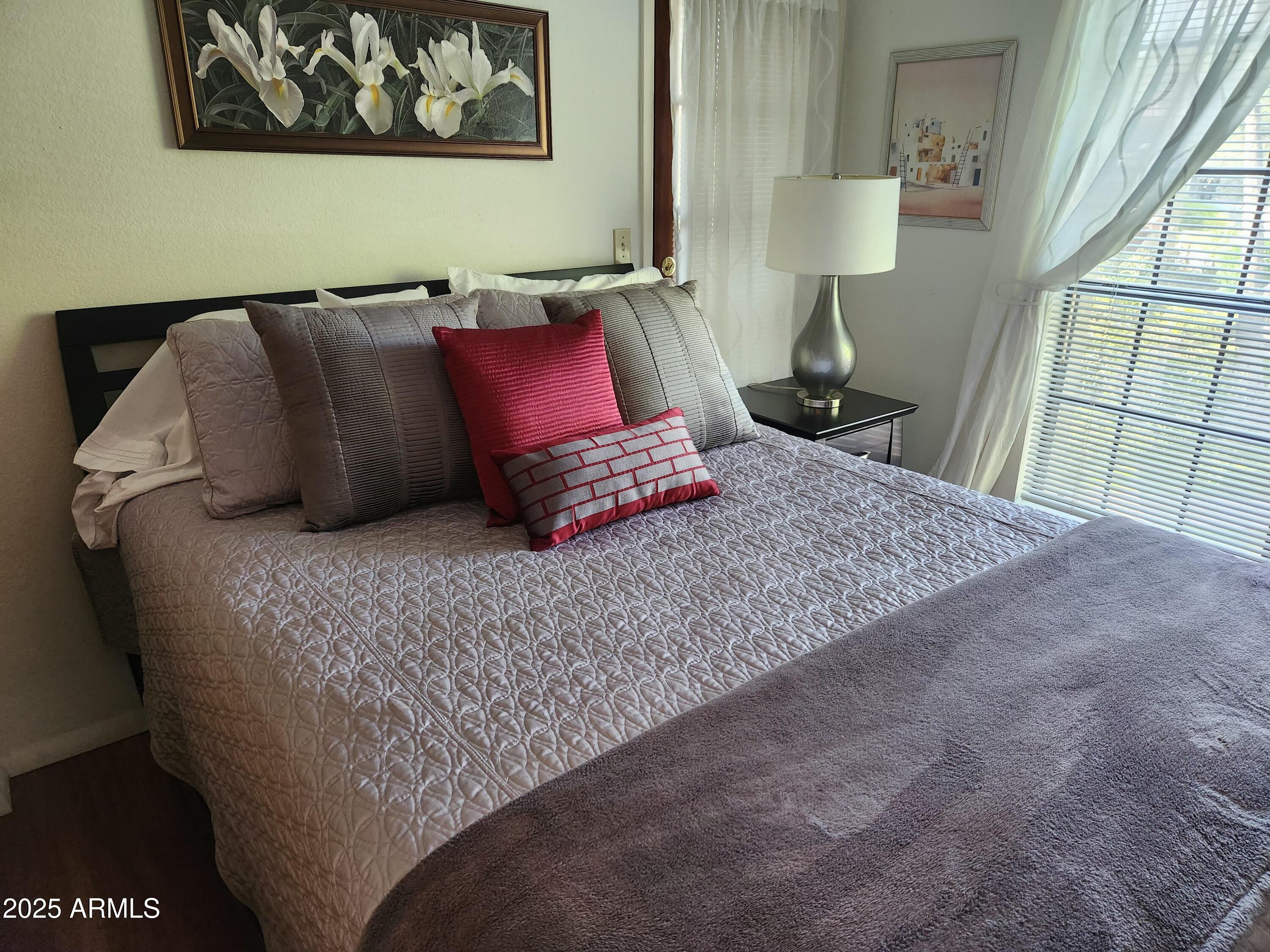 7557 N DREAMY DRAW Drive 273