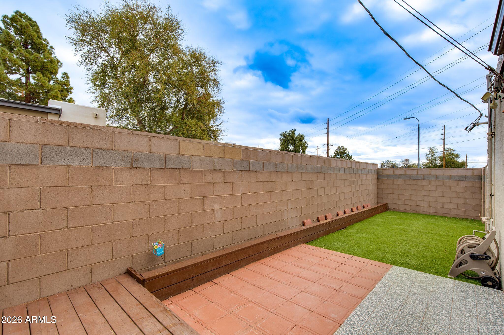 4148 E CALLE REDONDA 84
