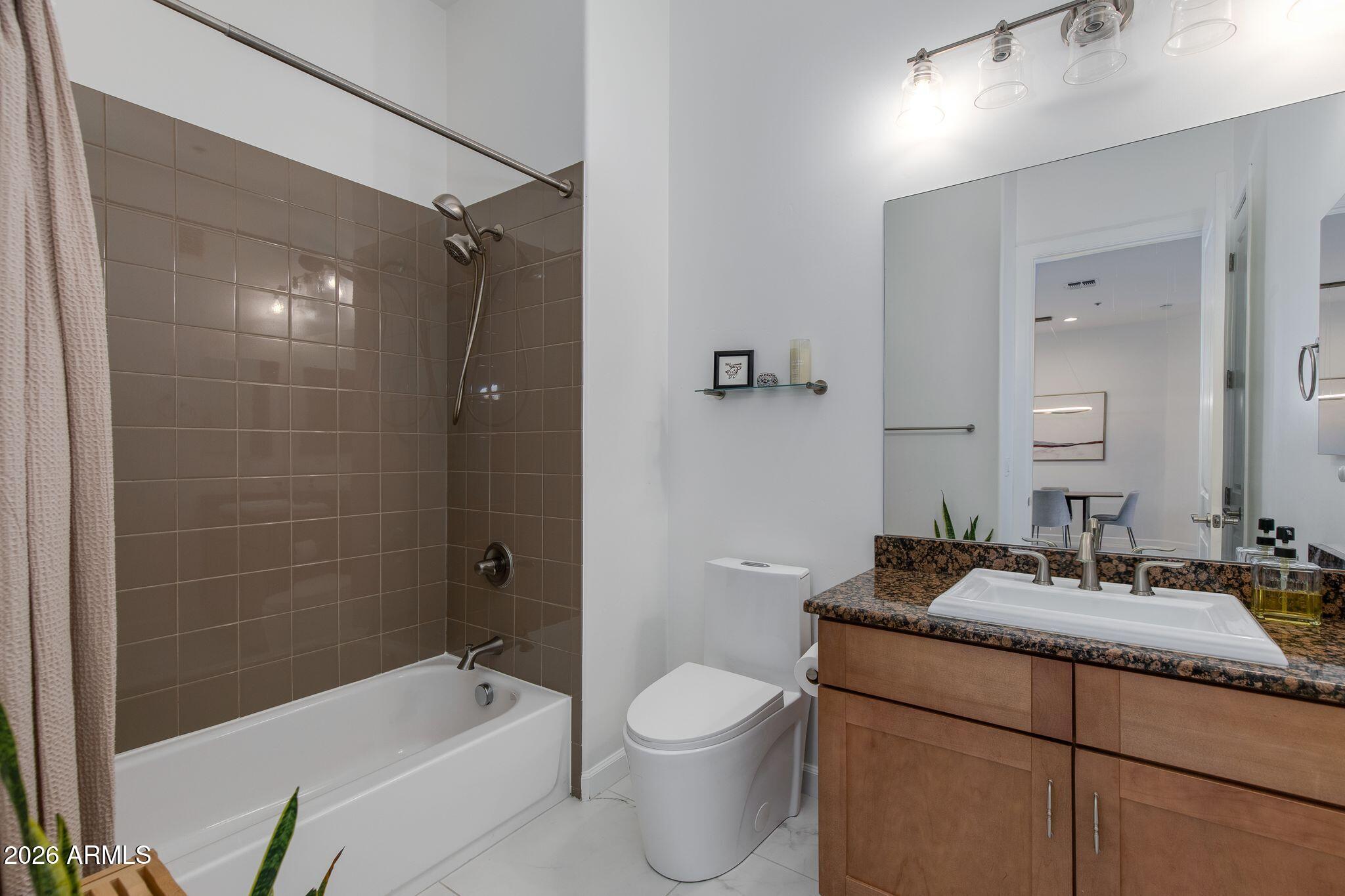 7291 N SCOTTSDALE Road 4002