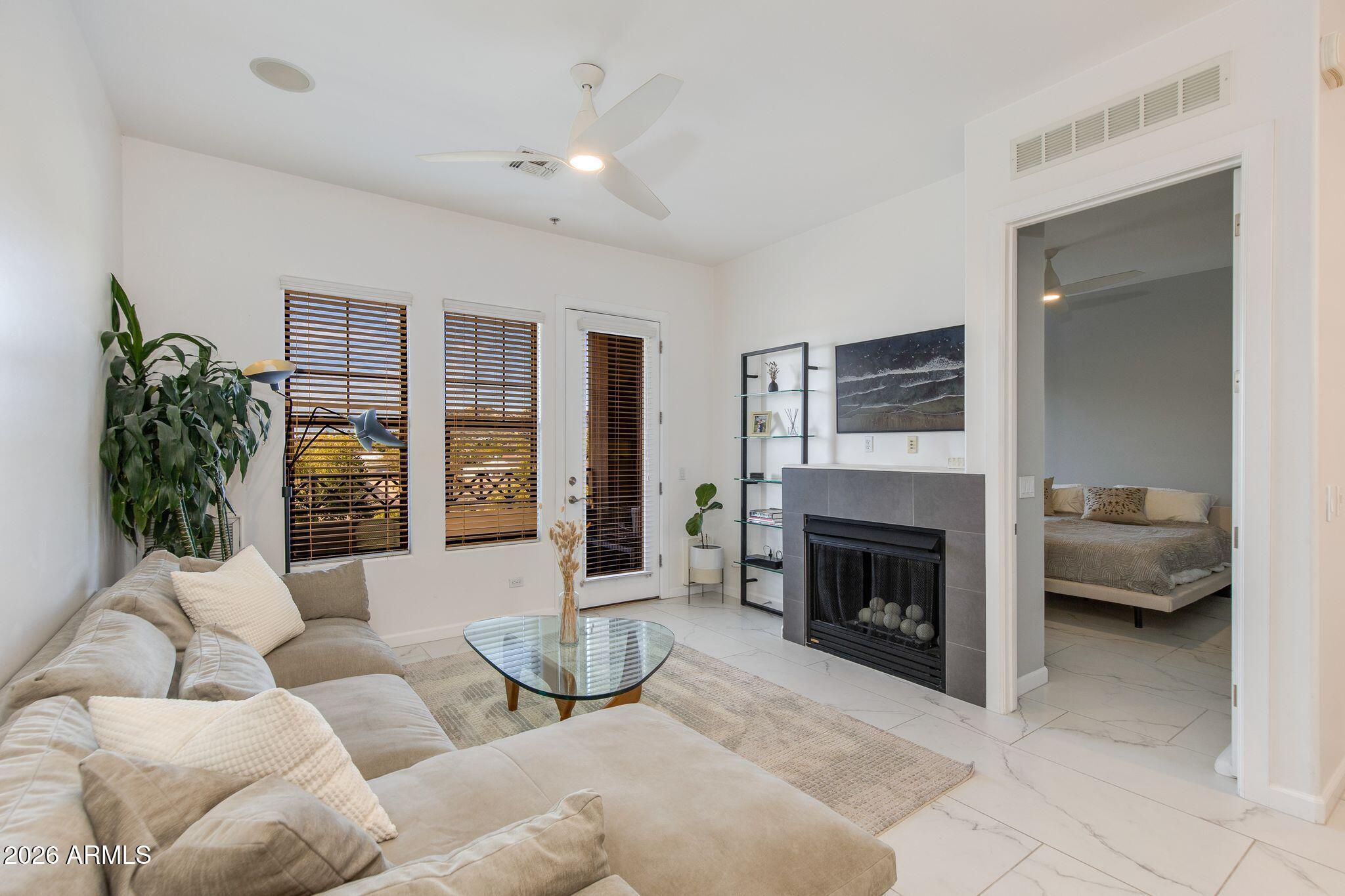 7291 N SCOTTSDALE Road 4002