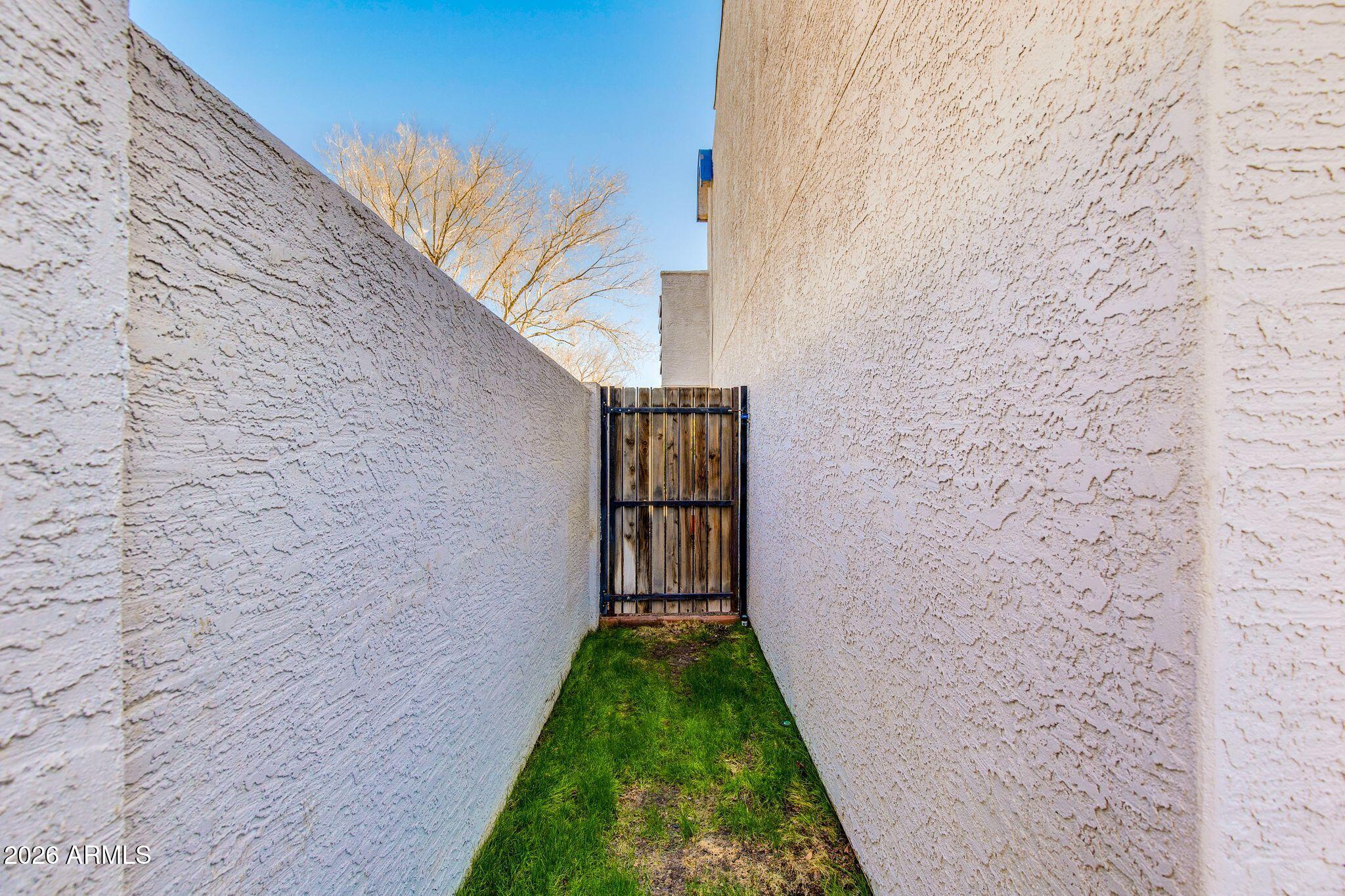 5750 N 10TH Street 7