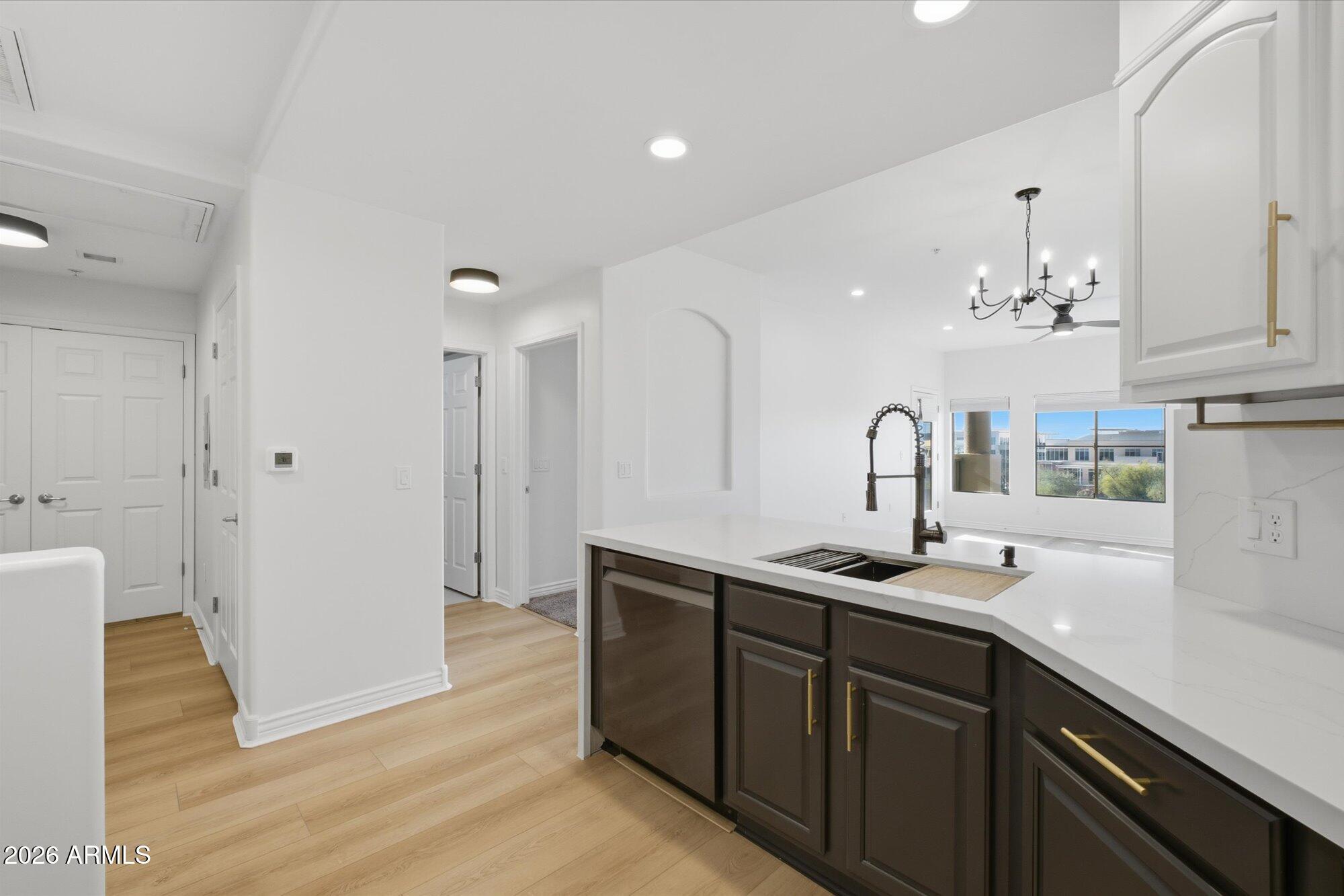 5350 E DEER VALLEY Drive 4429