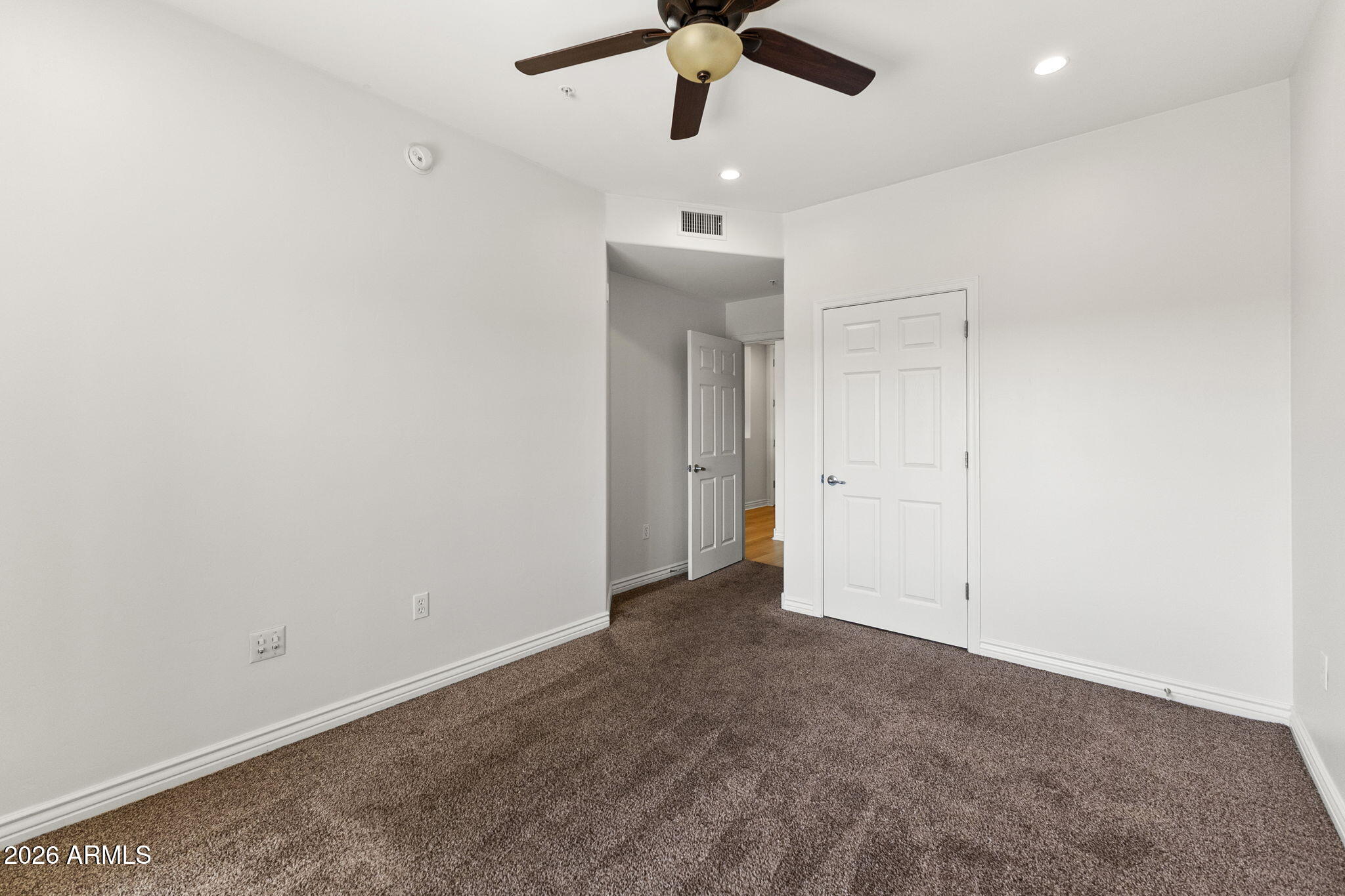 5350 E DEER VALLEY Drive 4429