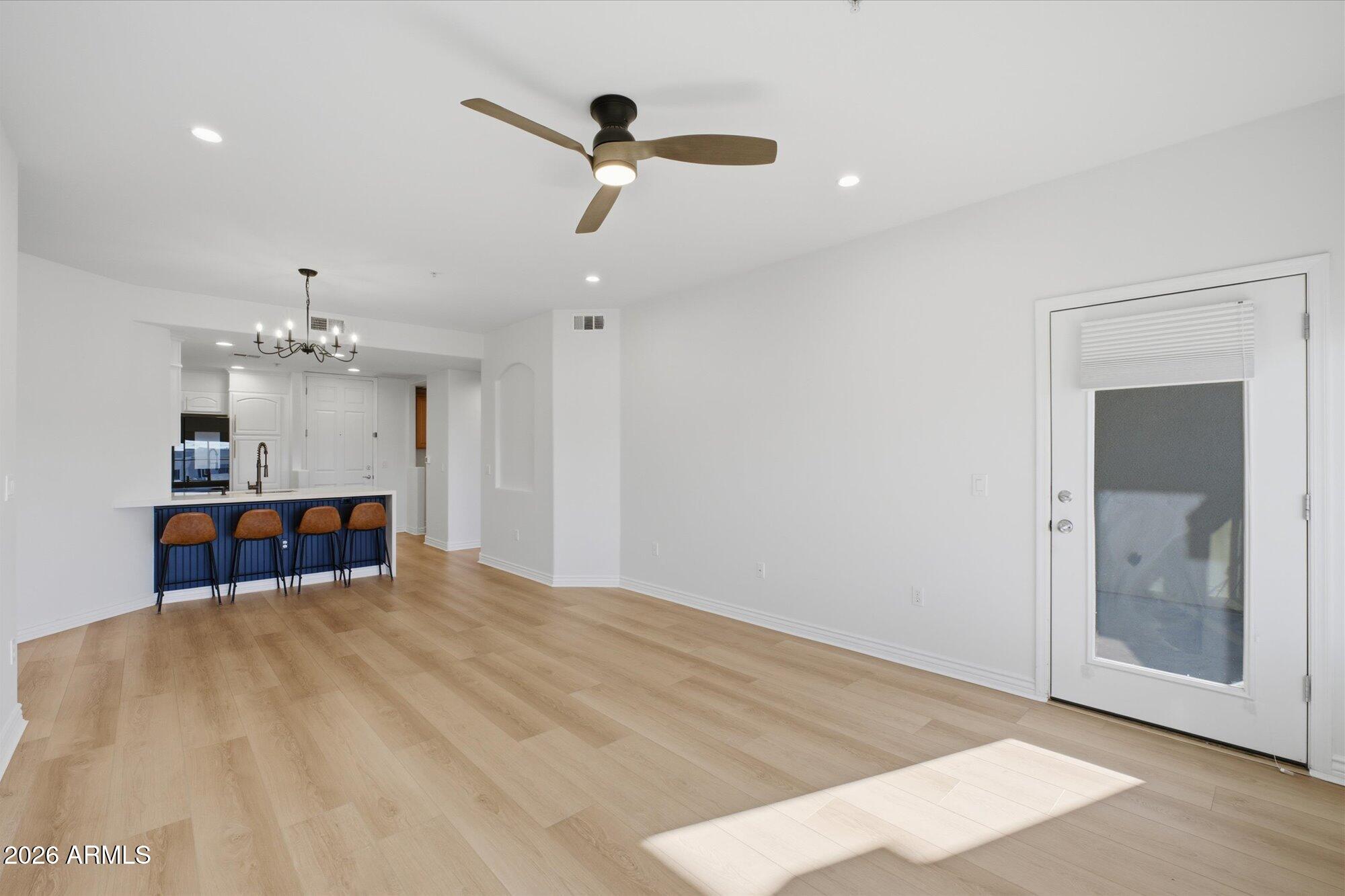 5350 E DEER VALLEY Drive 4429