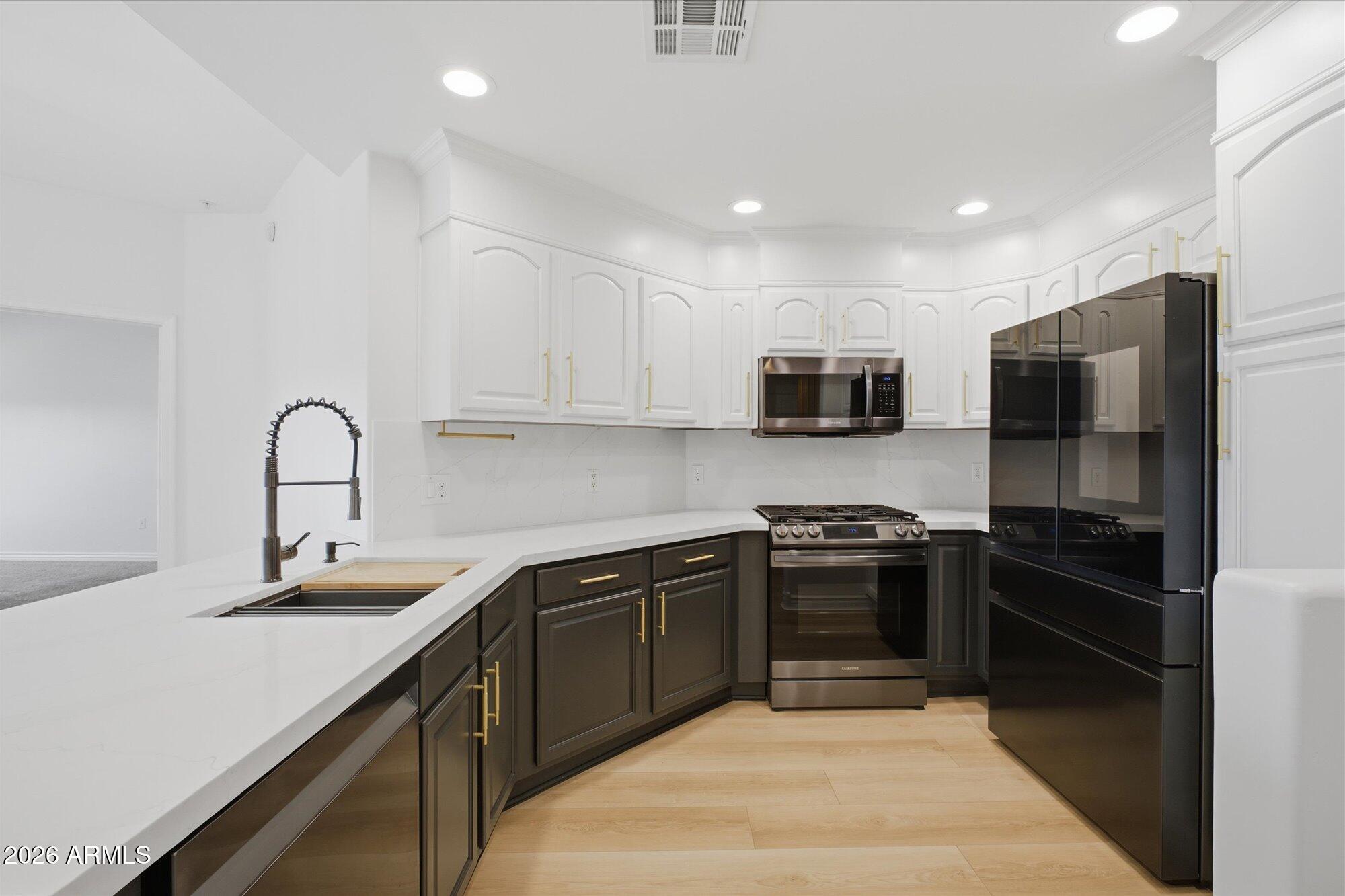 5350 E DEER VALLEY Drive 4429