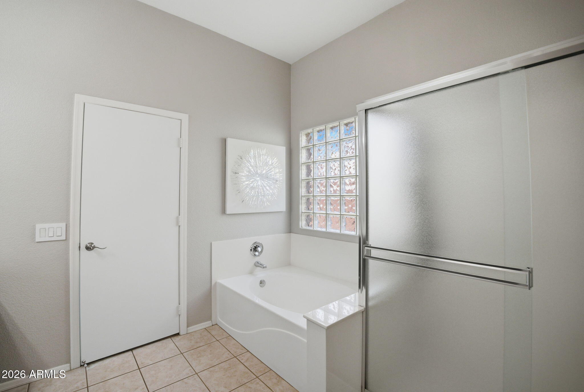 8541 E NEVILLE Avenue E