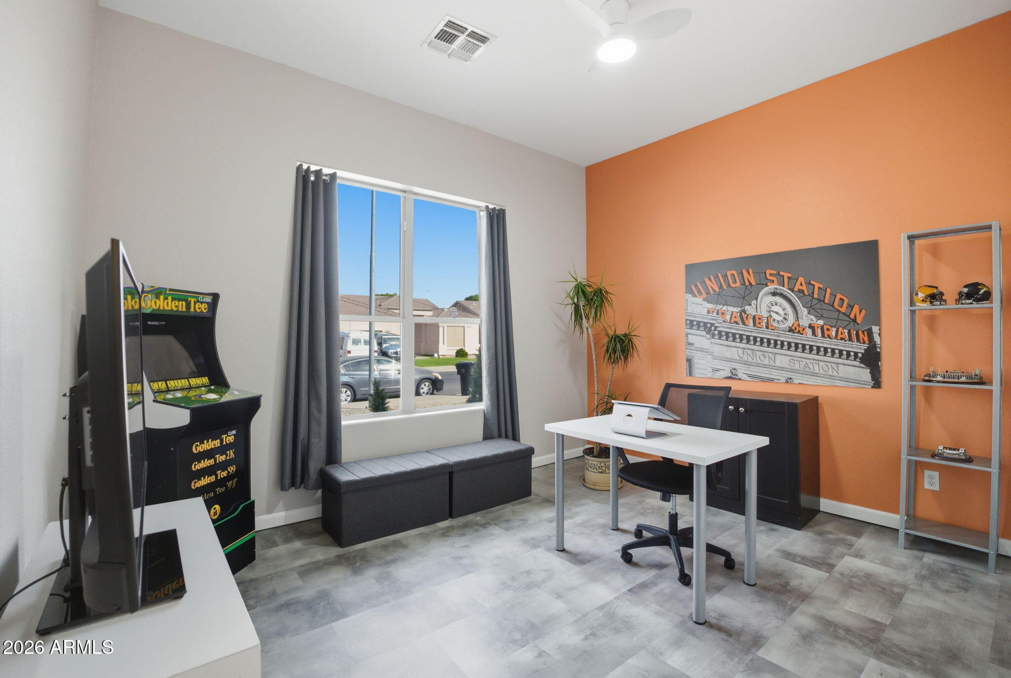 8541 E NEVILLE Avenue E