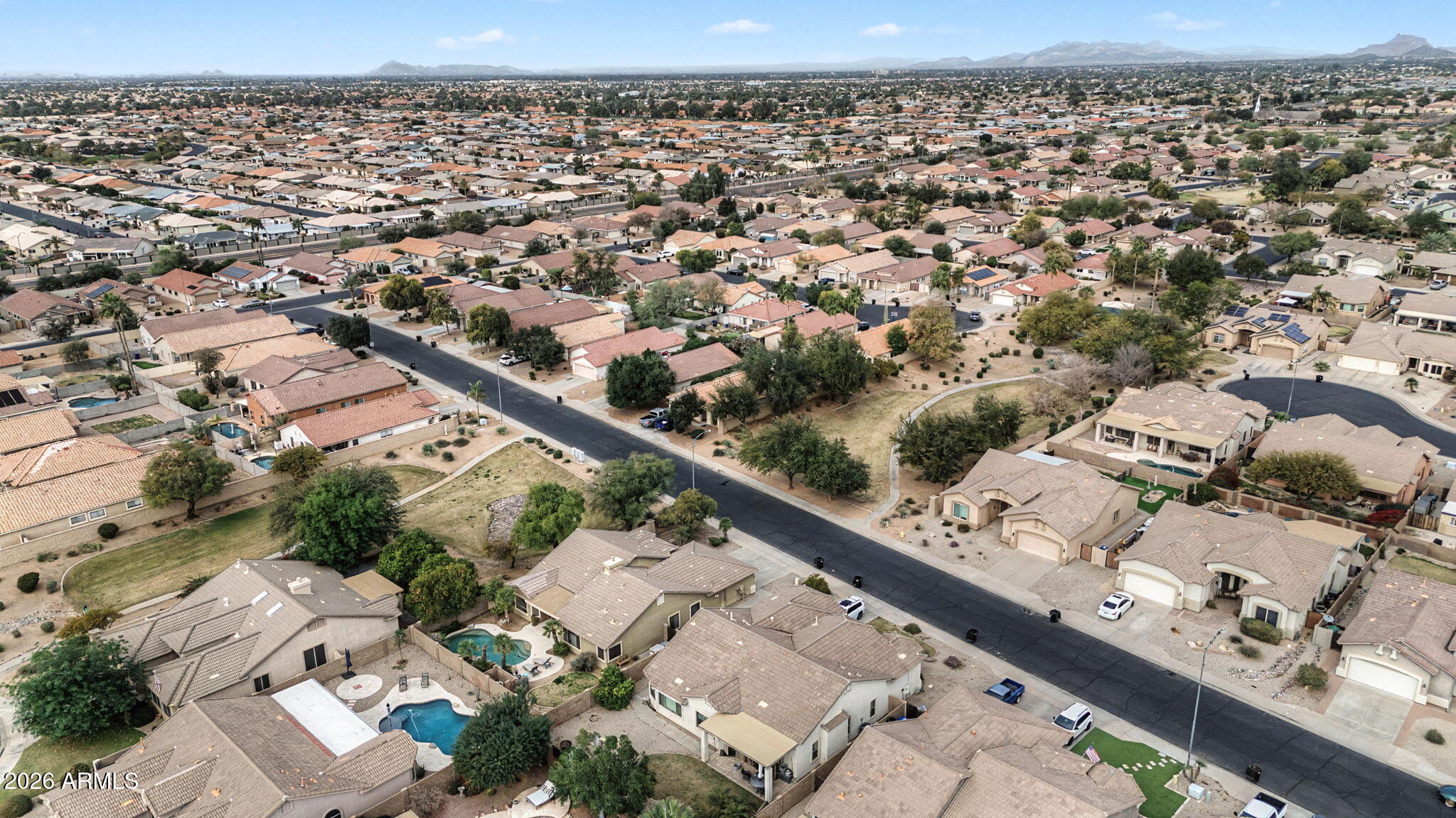 8541 E NEVILLE Avenue E