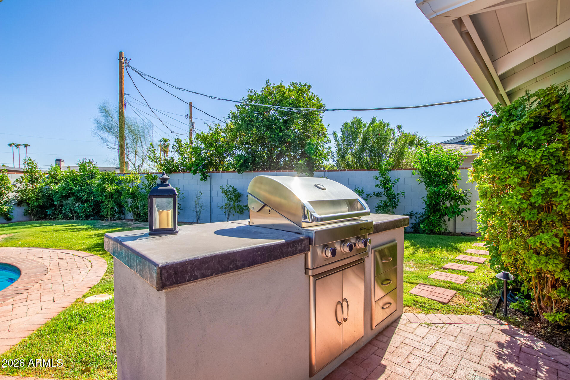 6311 E MONTEROSA Street