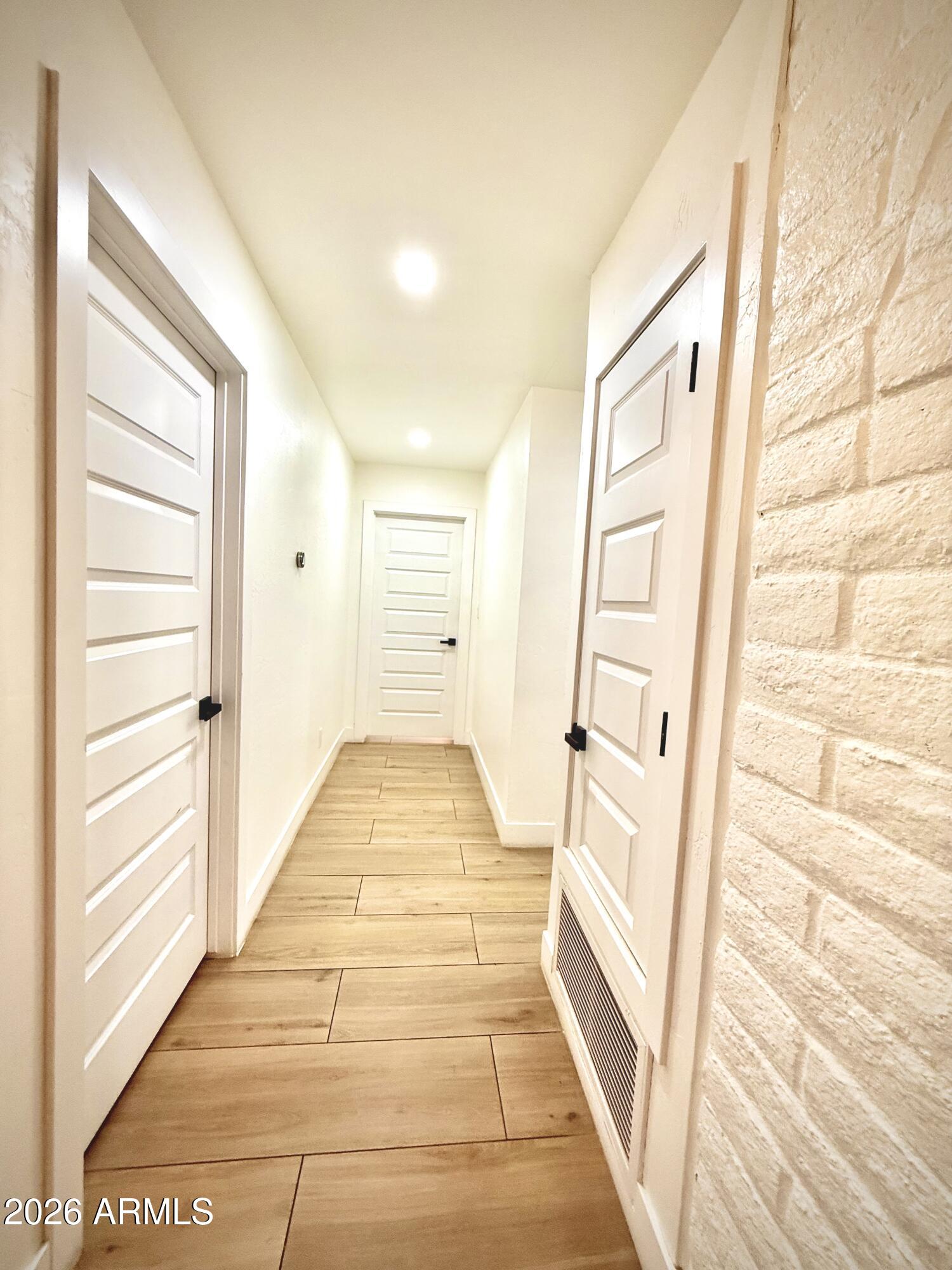 22 W ROYAL PALM Road