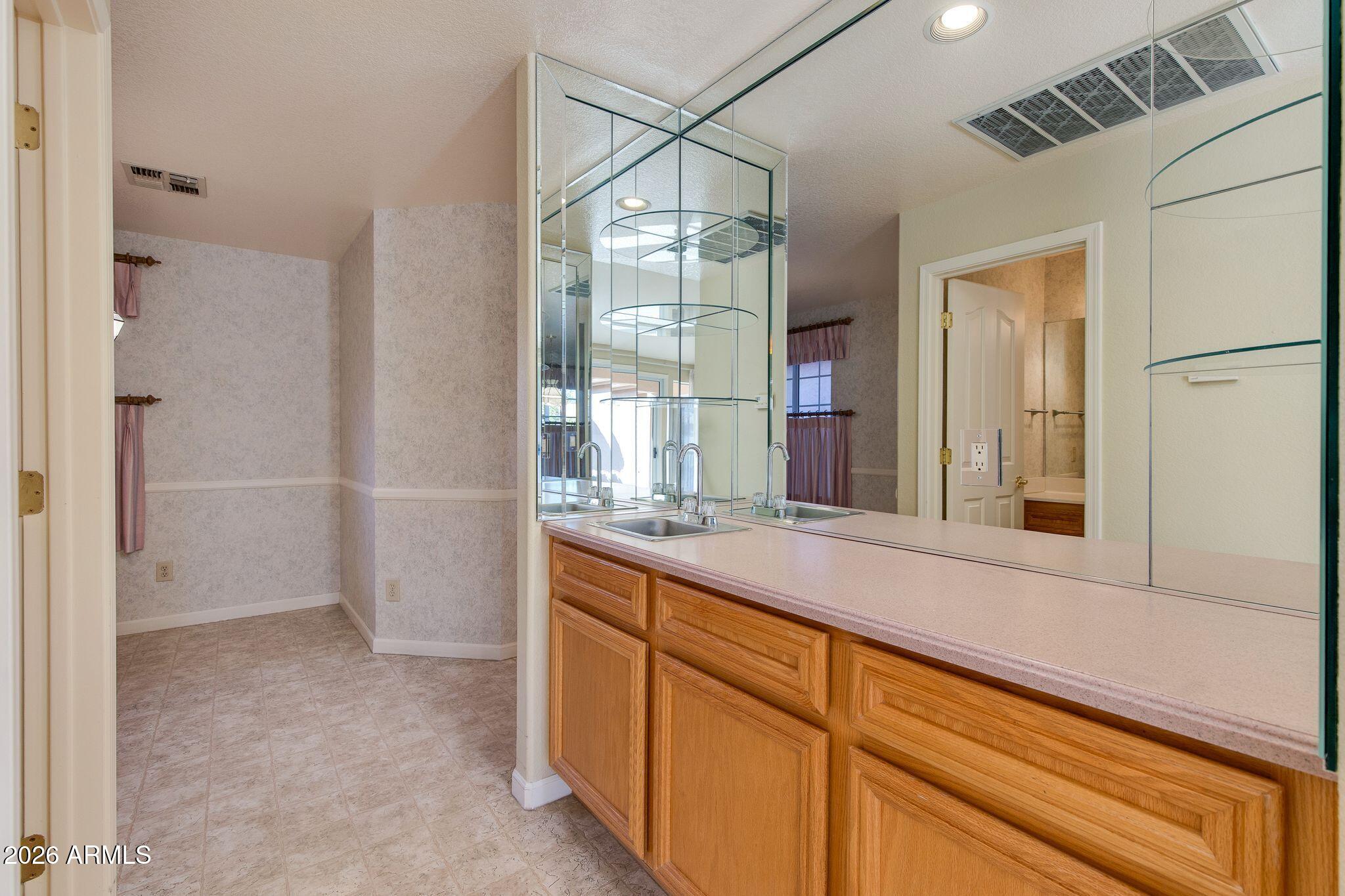 25617 S BURNABY Drive