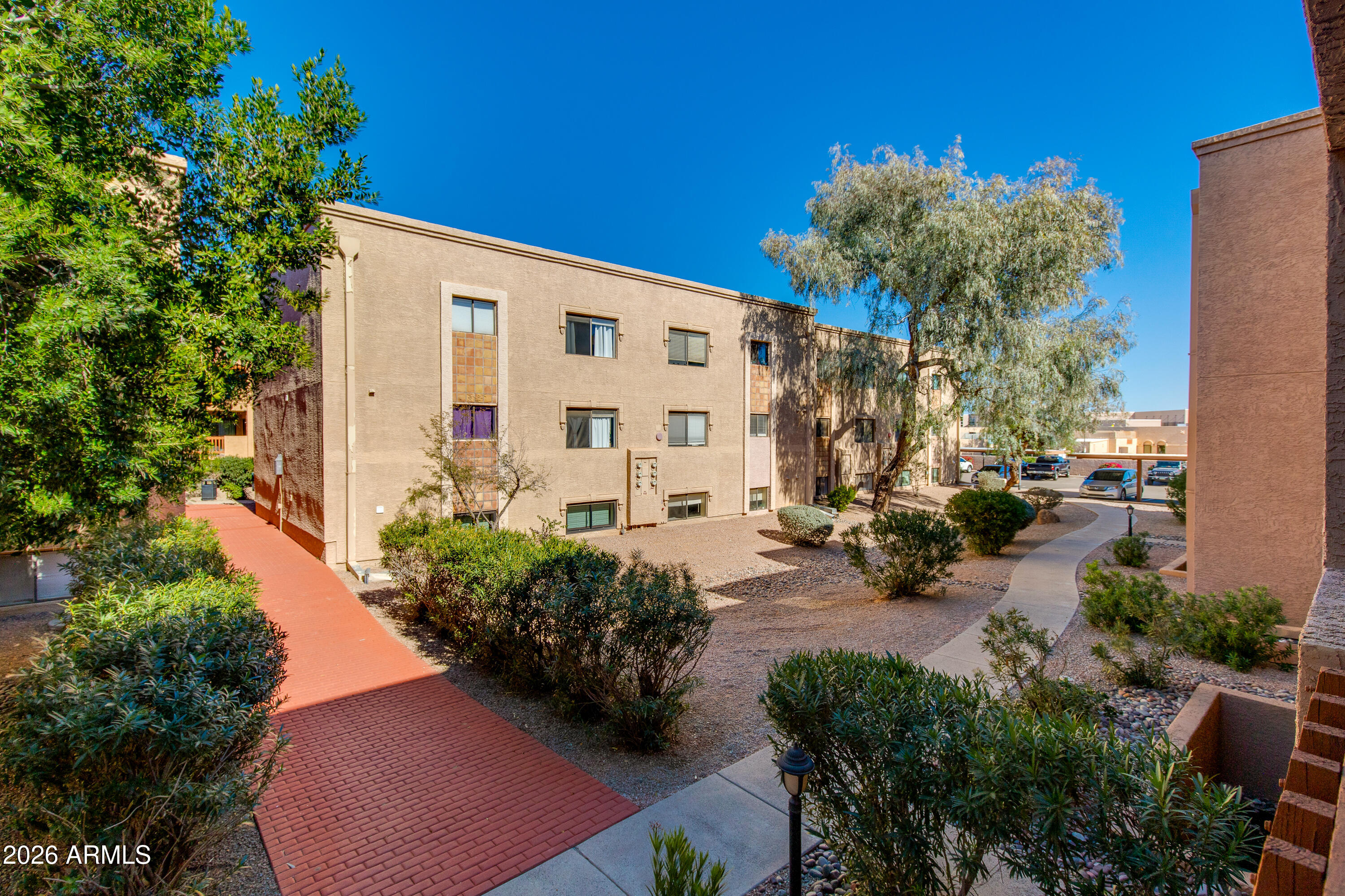 3031 N CIVIC CENTER Plaza 218