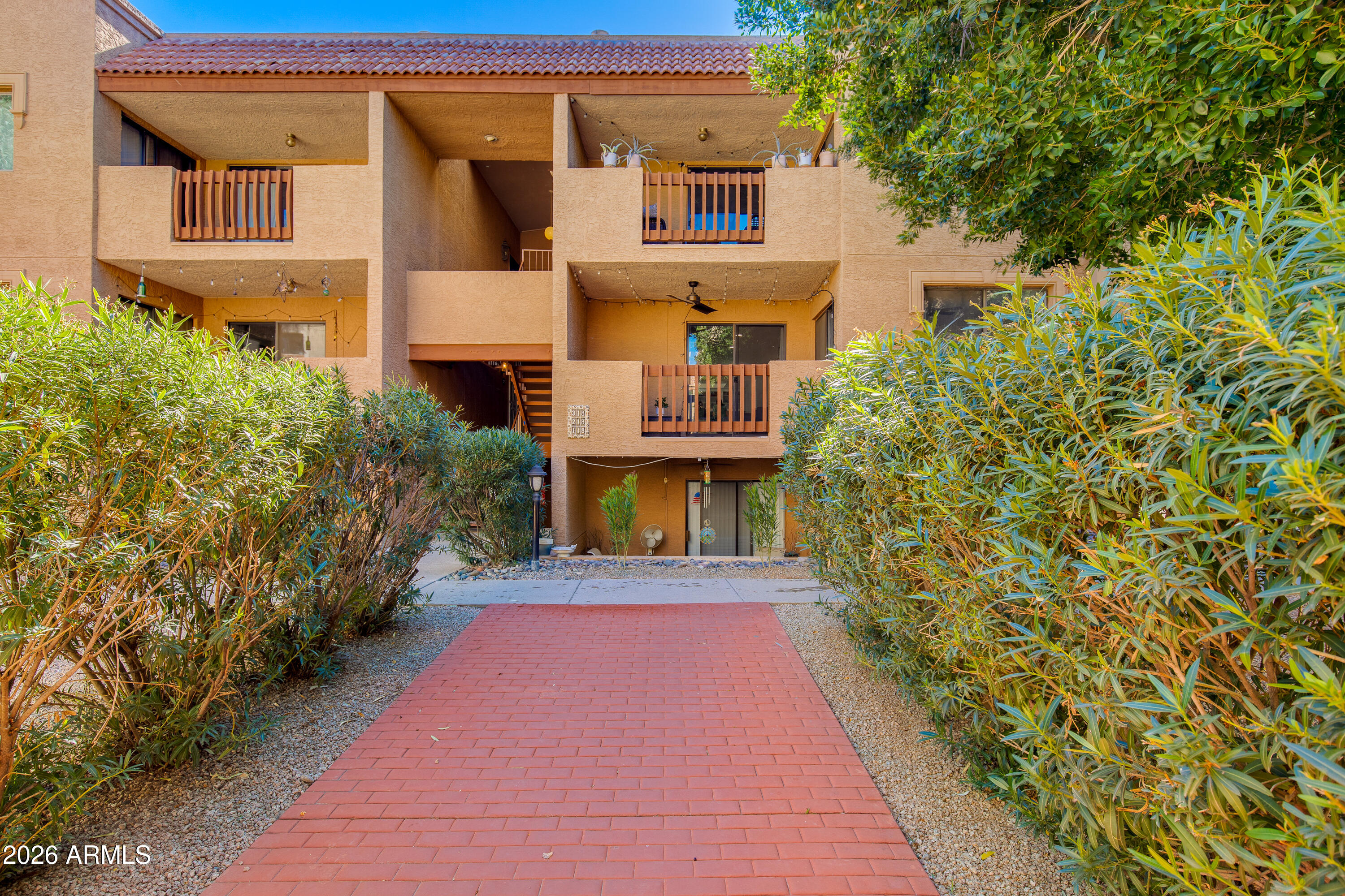 3031 N CIVIC CENTER Plaza 218