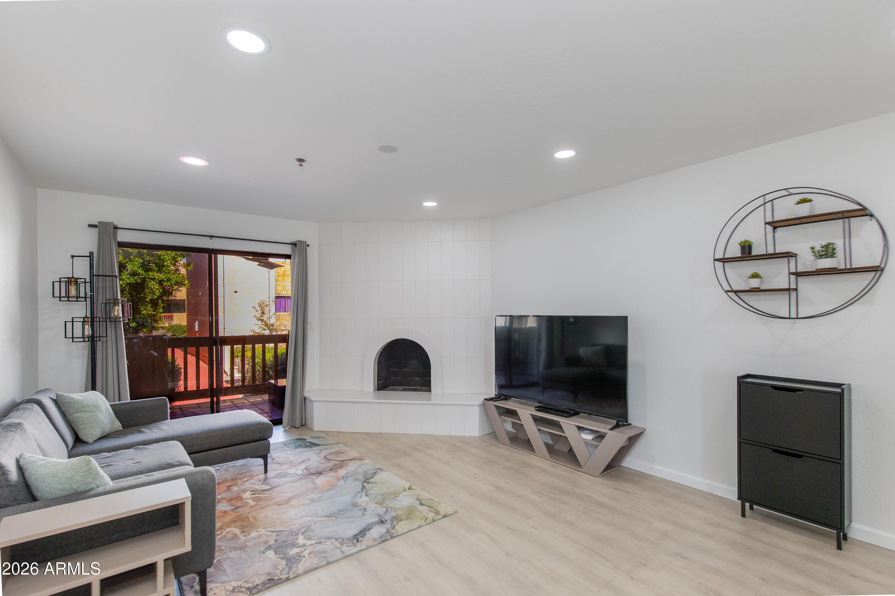 3031 N CIVIC CENTER Plaza 218