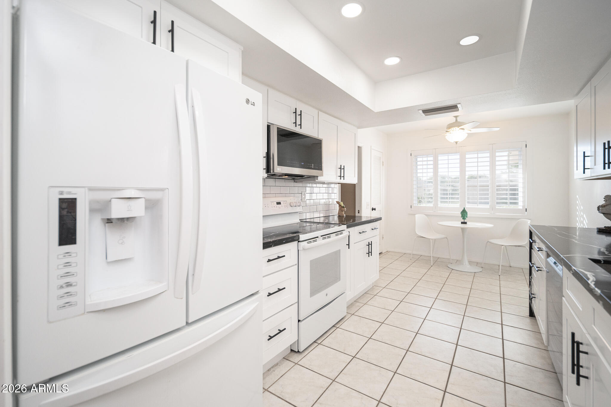 10004 W PLEASANT VALLEY Road