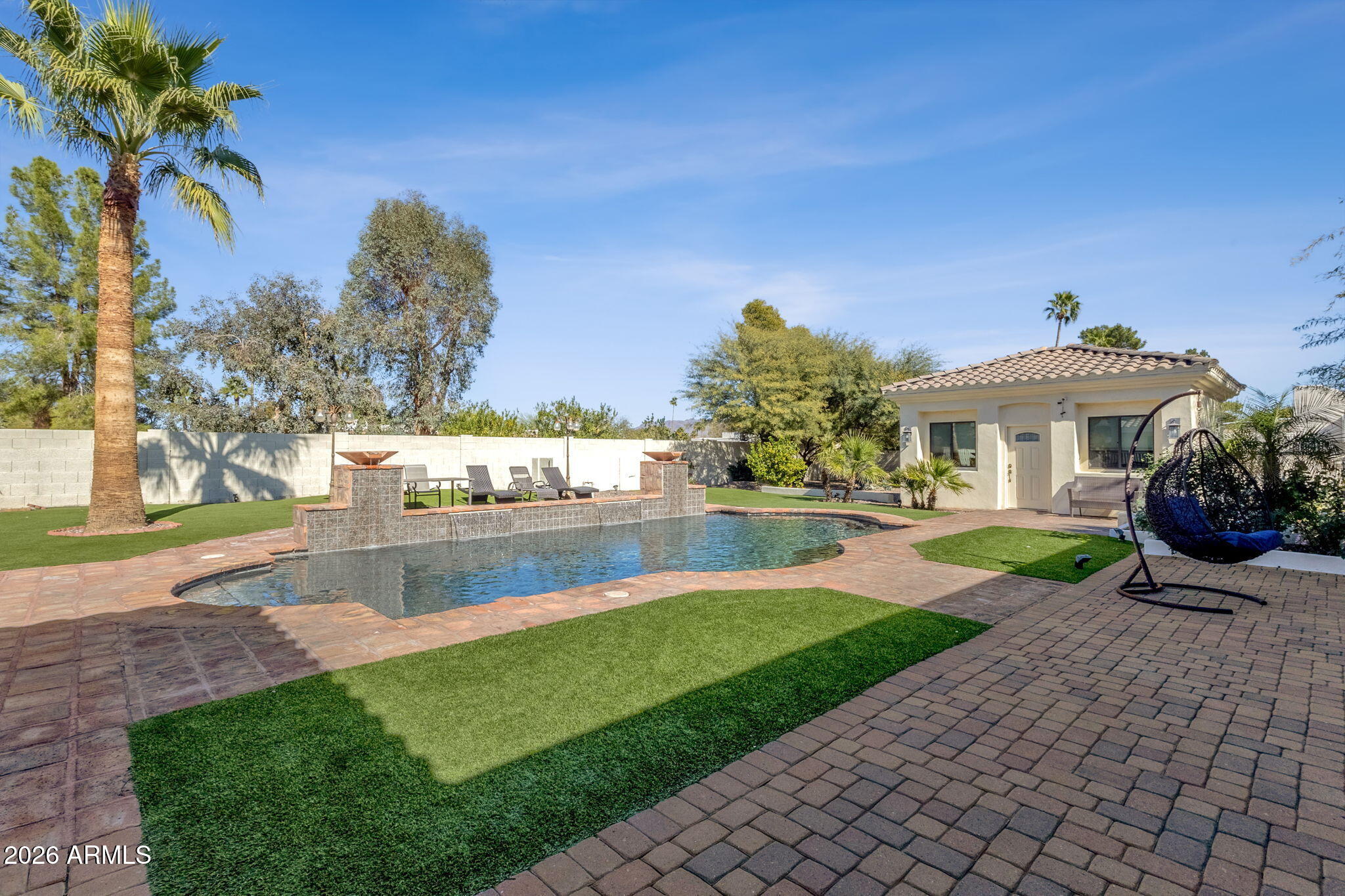 7320 E SWEETWATER Avenue