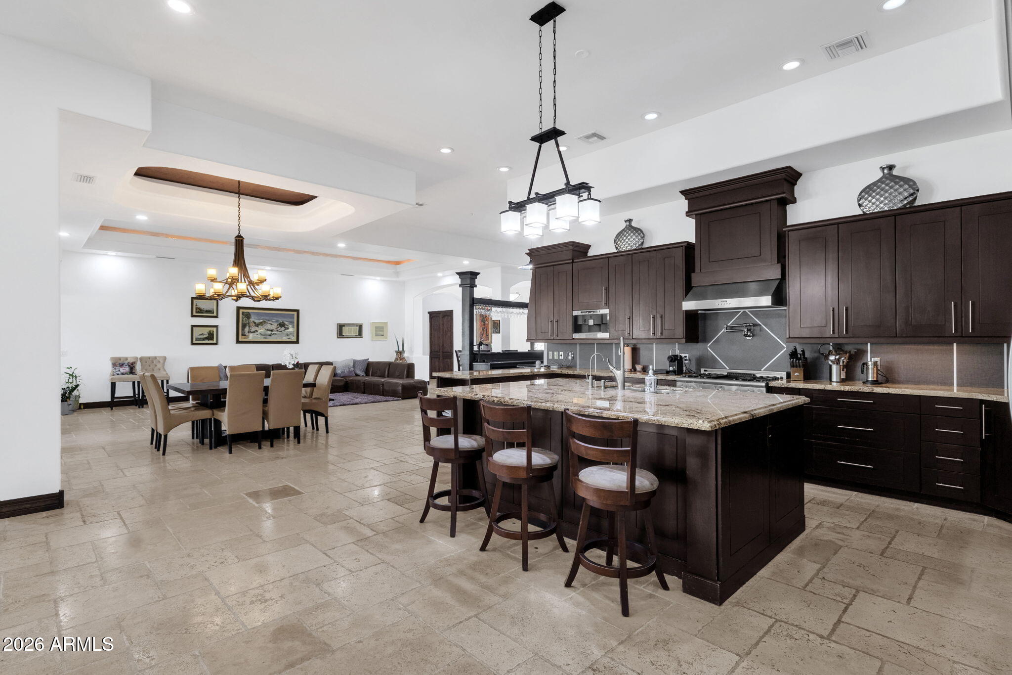 7320 E SWEETWATER Avenue