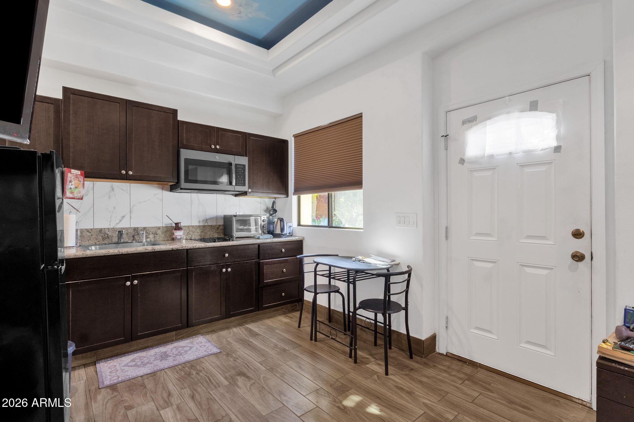 7320 E SWEETWATER Avenue