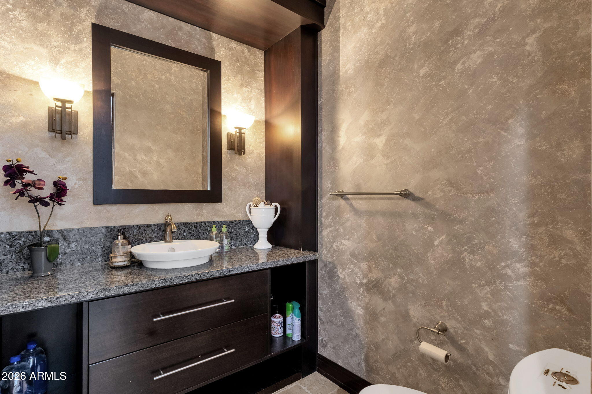 7320 E SWEETWATER Avenue