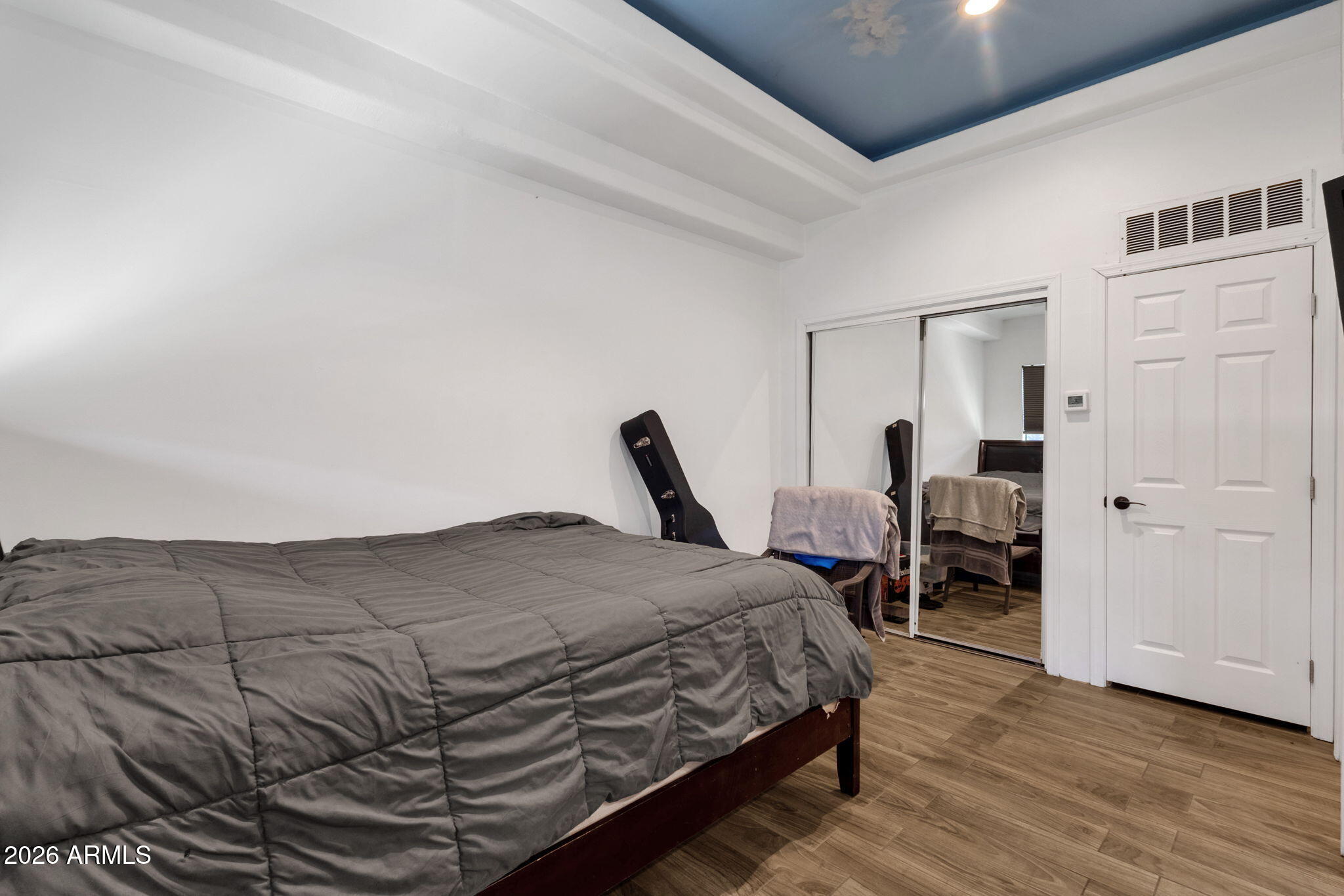 7320 E SWEETWATER Avenue