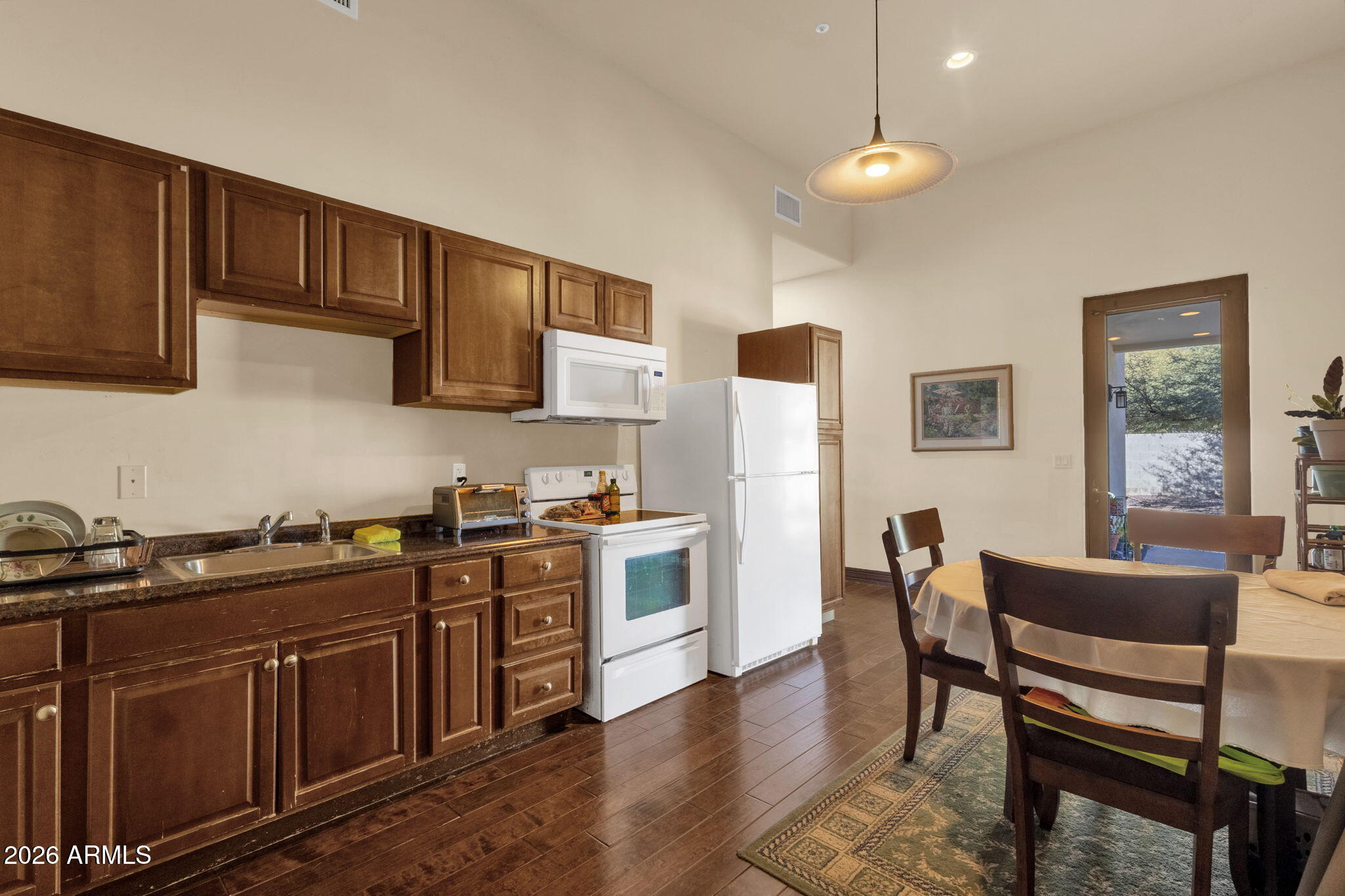 7320 E SWEETWATER Avenue